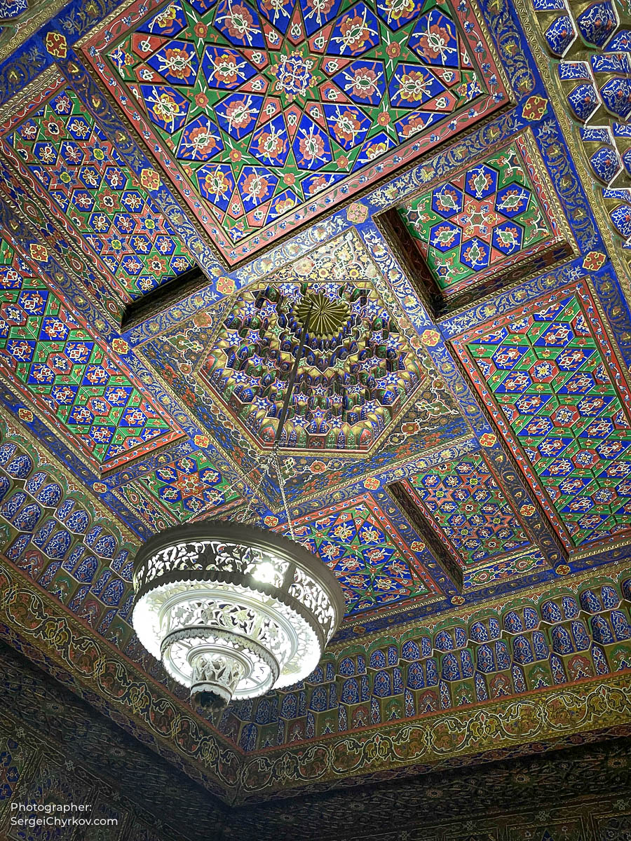 Tashkent, Uzbekistan by photographer Sergei Chyrkov. Ташкент, Узбекистан, фотограф: Сергей Чирков.