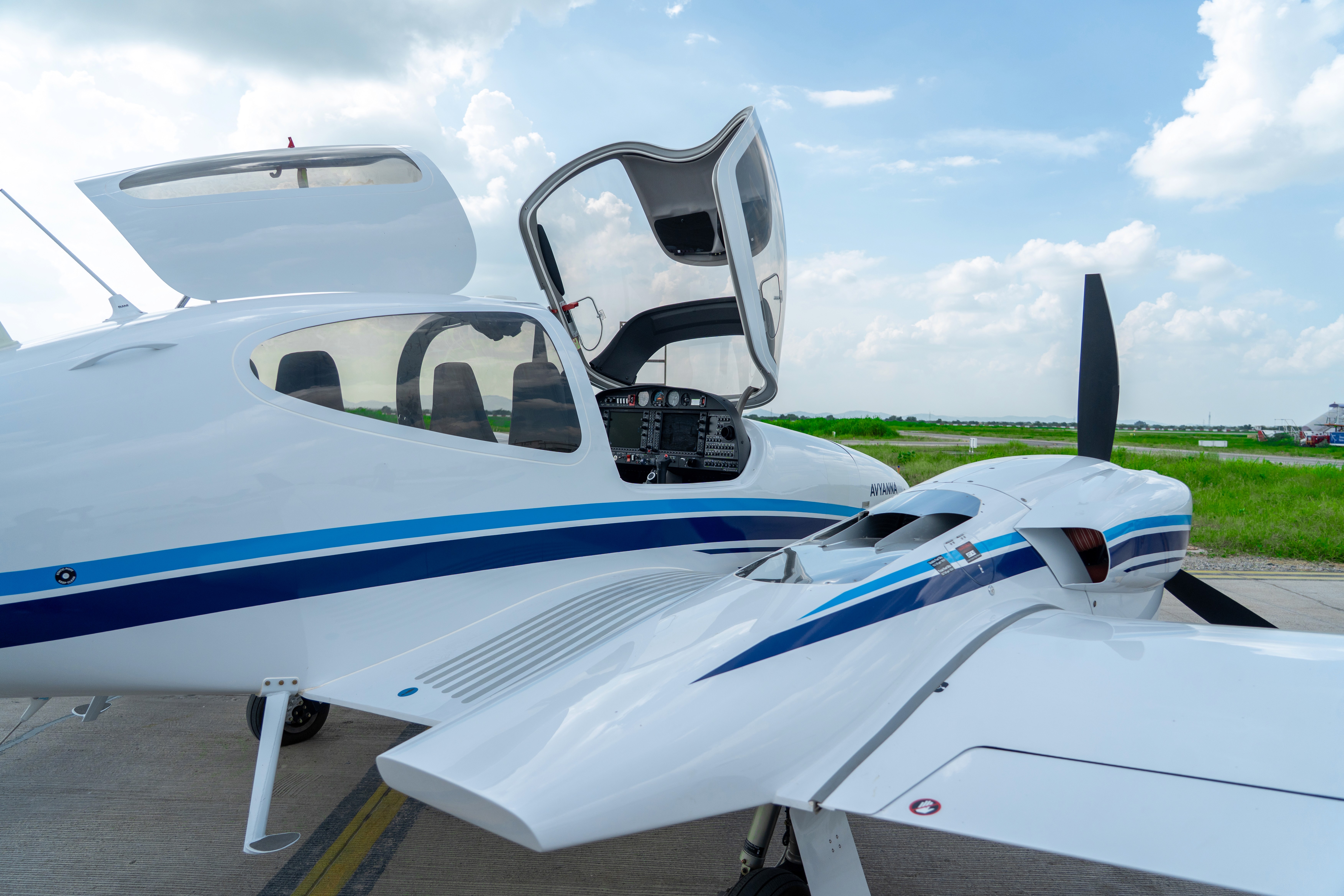 man wearing brown knit crew-neck sweater
