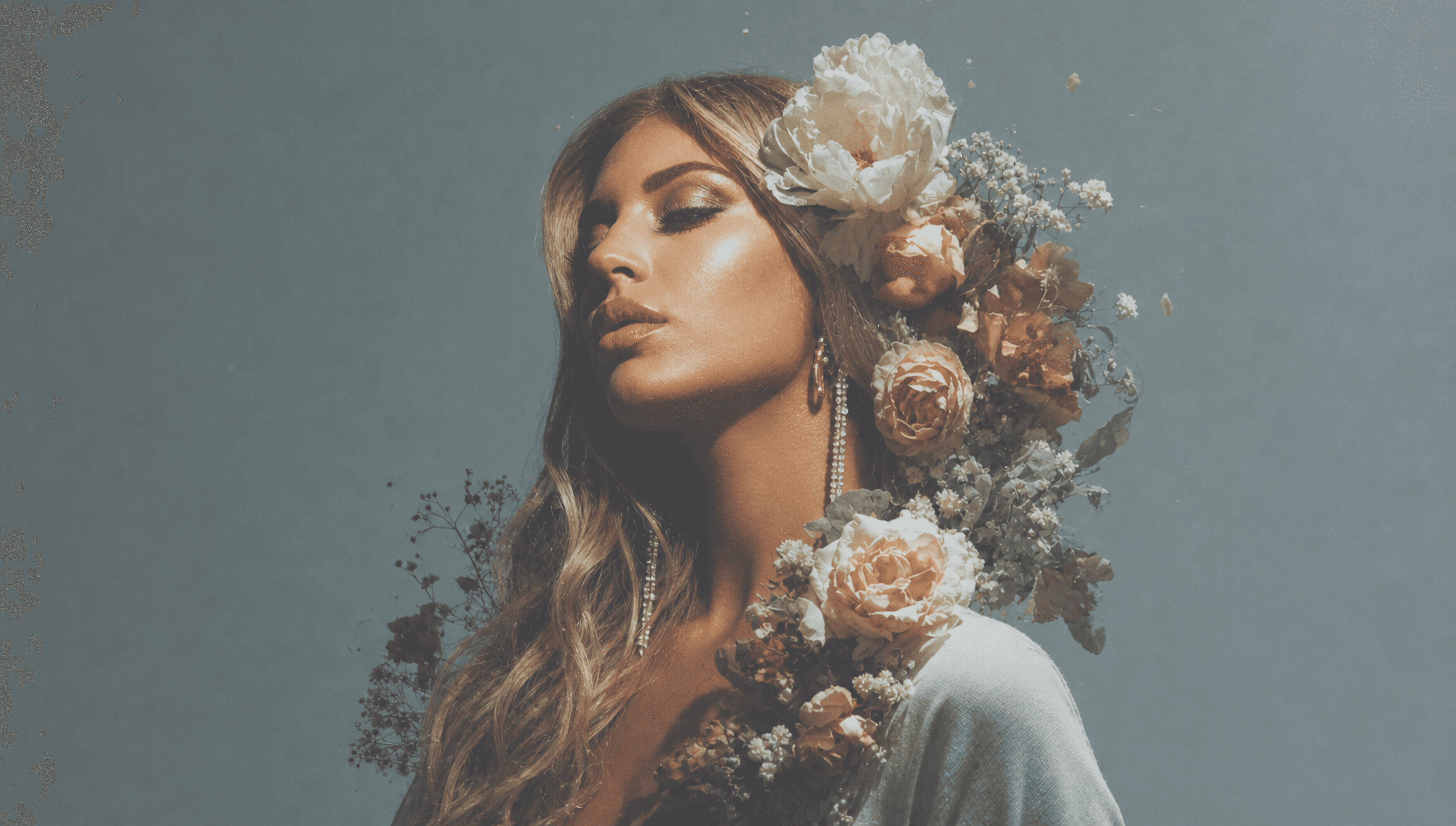 Floral in and elegant vase