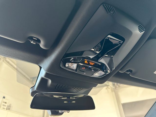 BMW 218 Active Tourer 2024 WHITE Gebrauchtwagen - Galeriebild 24