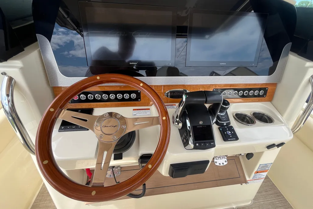 Boat thumbnail 4