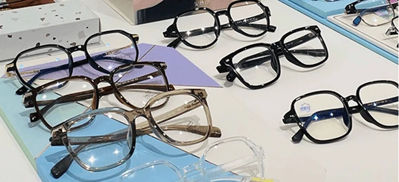 Eyewear & Optical Lenses