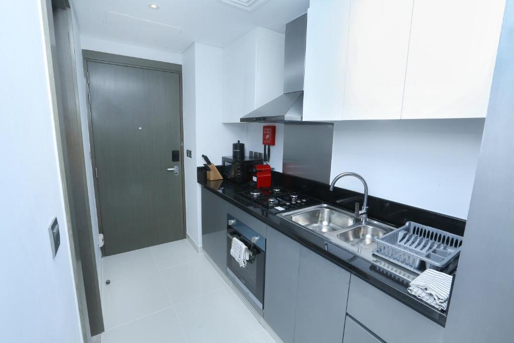 Available for rent: 1-bedroom condominium unit at Damac Maison Prive, showcasing contemporary design and comfort.