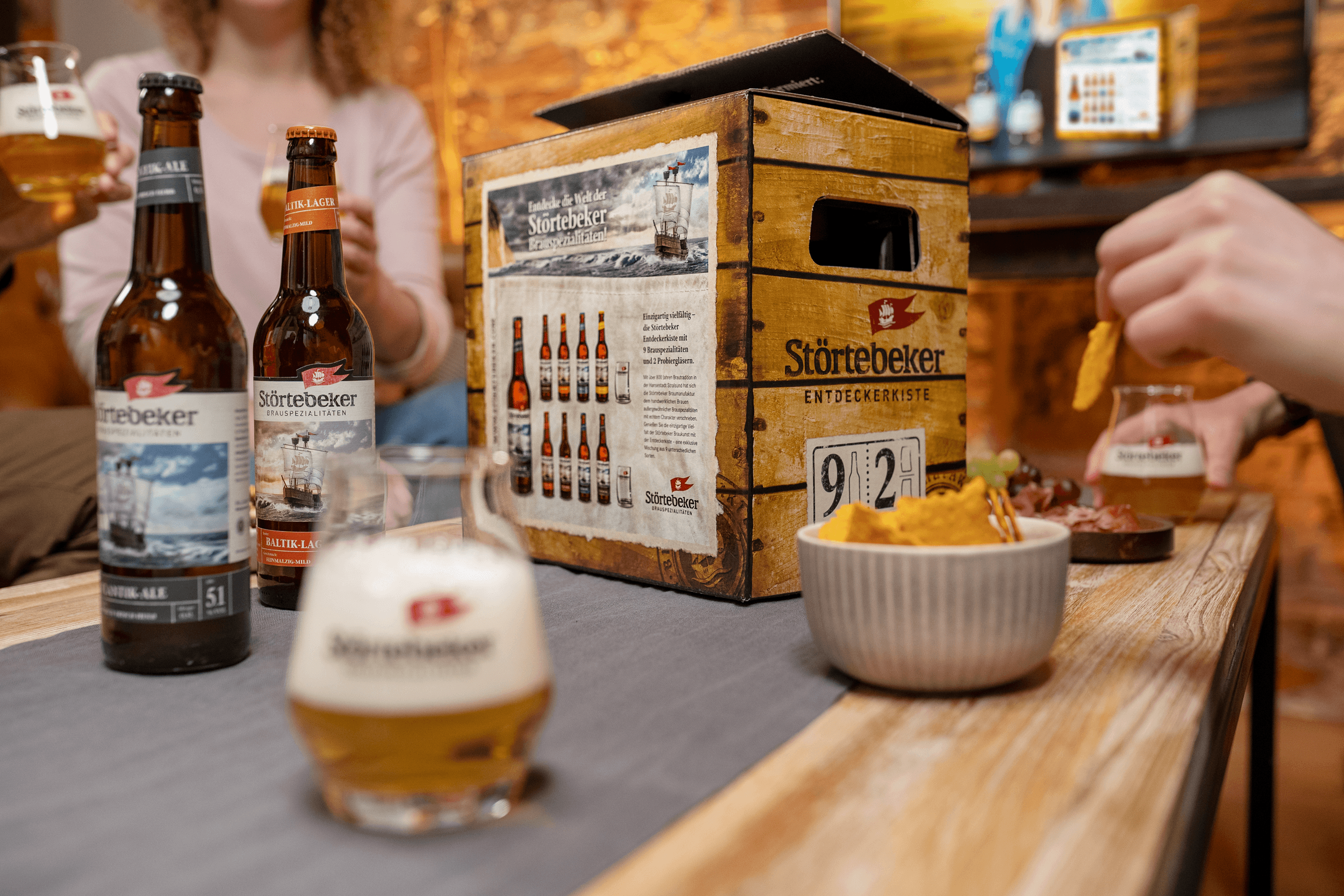 Störtebeker beer crate with bottles and snacks