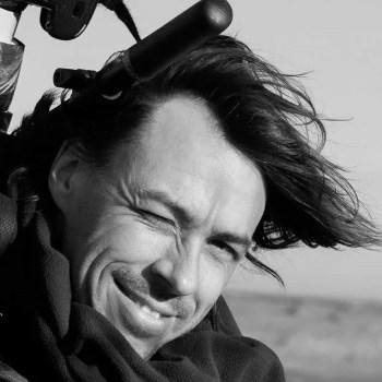 Sylvère Petit, réalisateur du film Vivant parmi les viviants