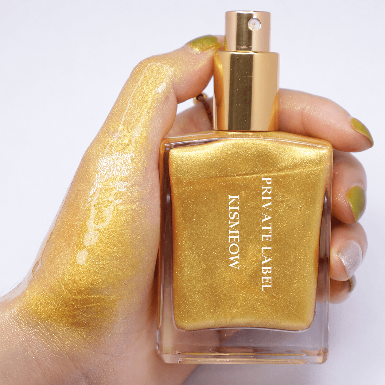 Shimmering Liquid Body Glitter Spray