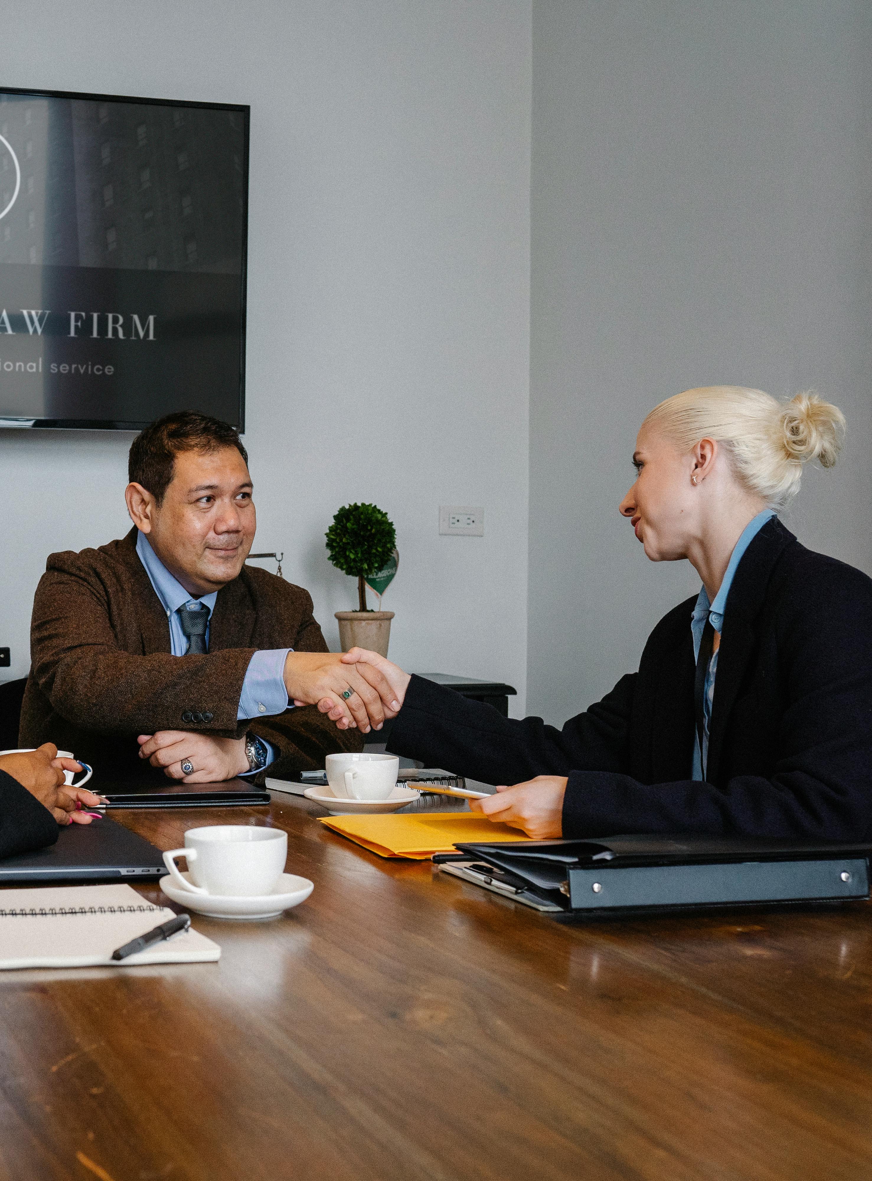 Expando AI™  eliminates manual partnerships work with deal tracking, commission calculations, and global partner payouts