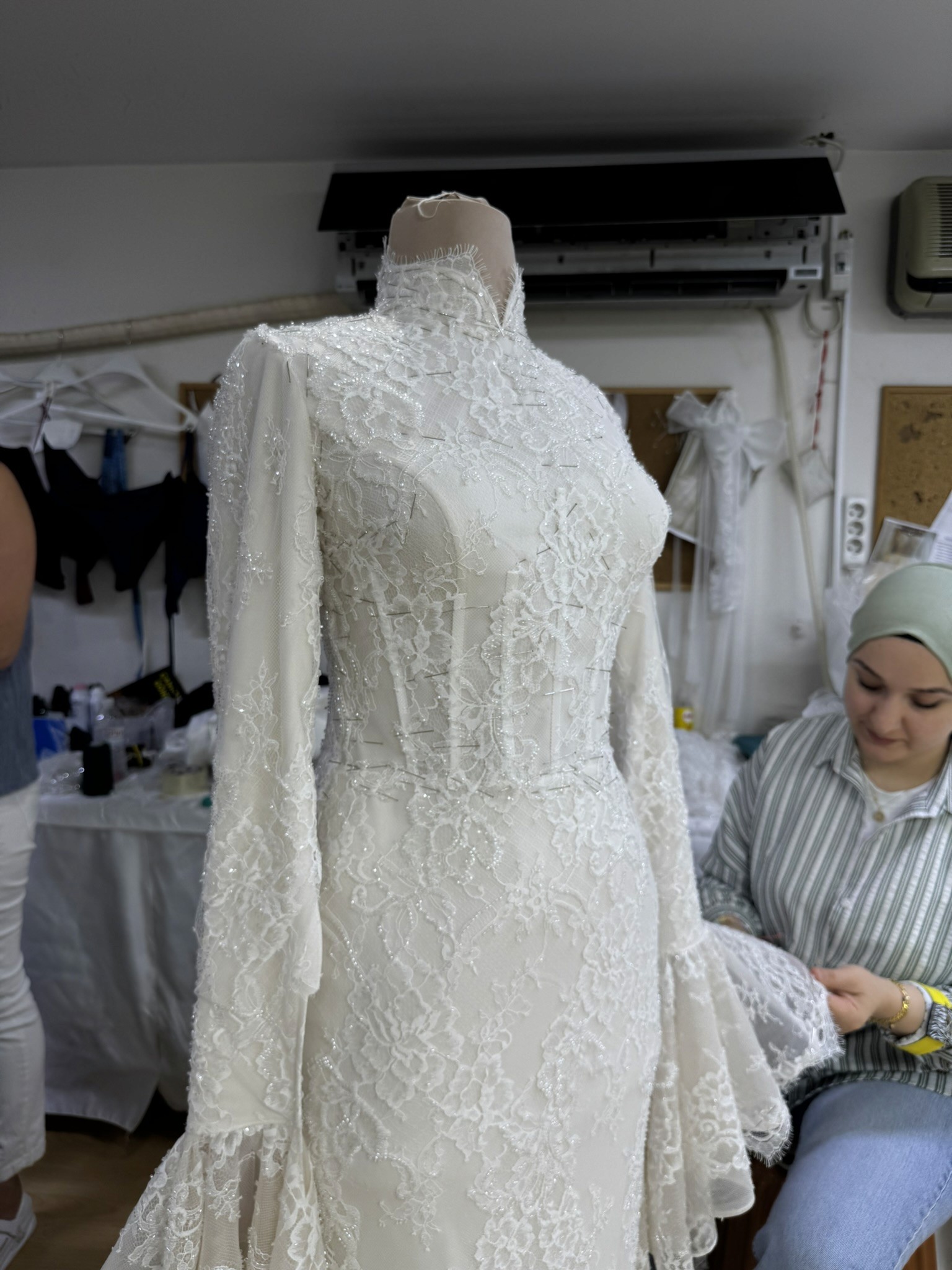 Lucidbride wholesale bridal gown production inside the İzmir atelier