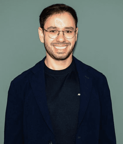 Profile Picture of Singularity.Inc Partner Dr. Vinicius Ferraz 