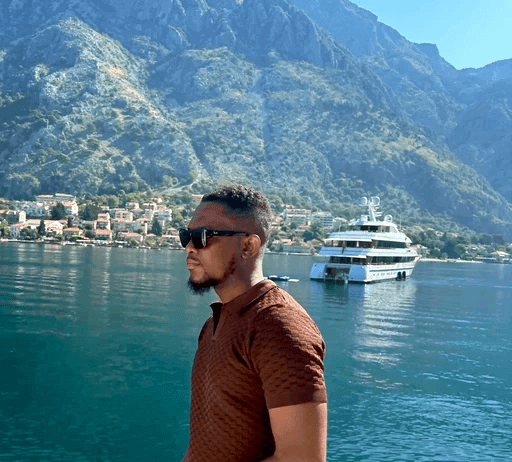 Portrait of portfolio creator – back view