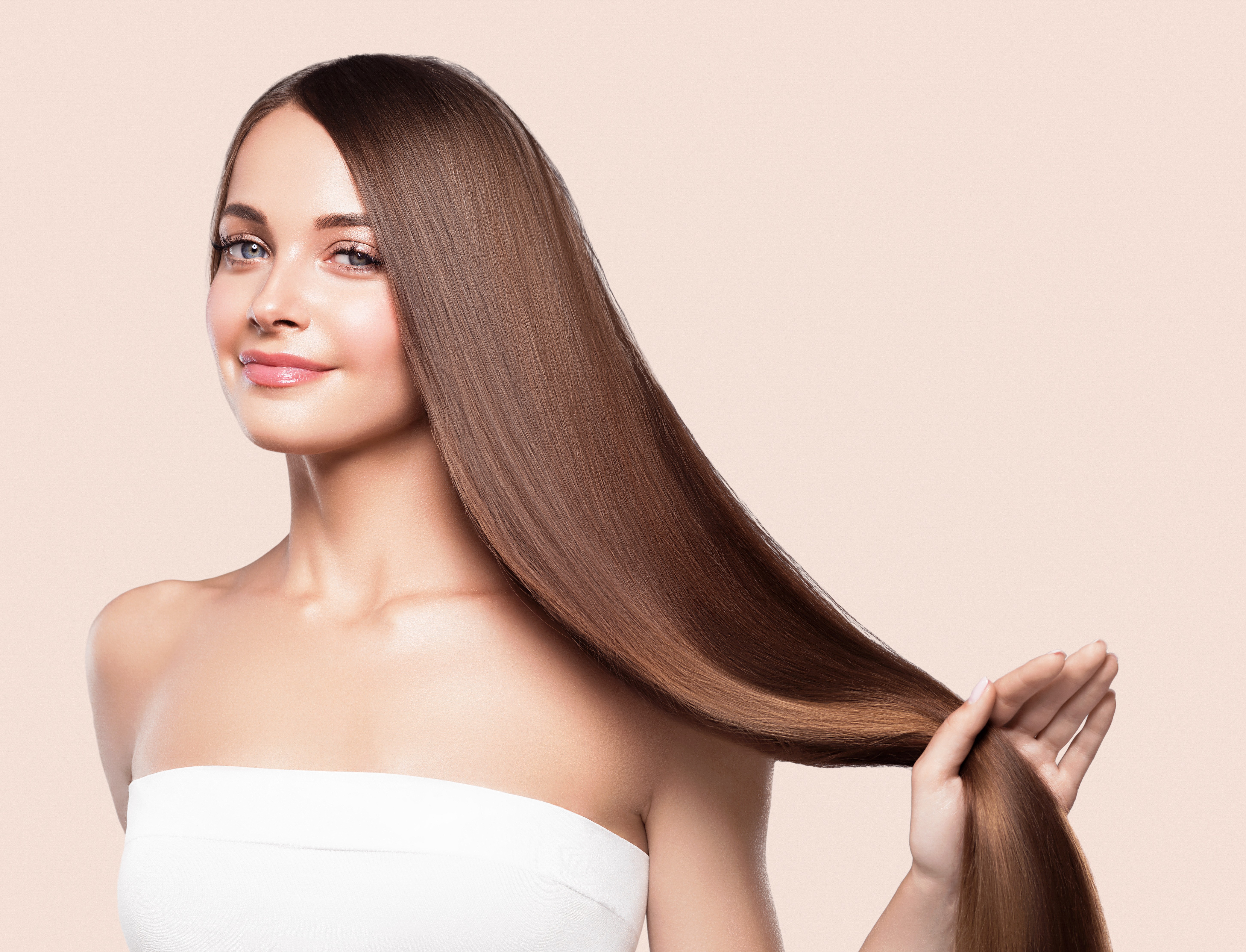 Woman with smooth blonde hair representing the Ritual Head Spa treatment