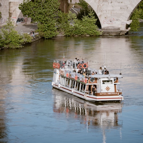羅馬：提伯河日落遊船之旅及開胃酒票