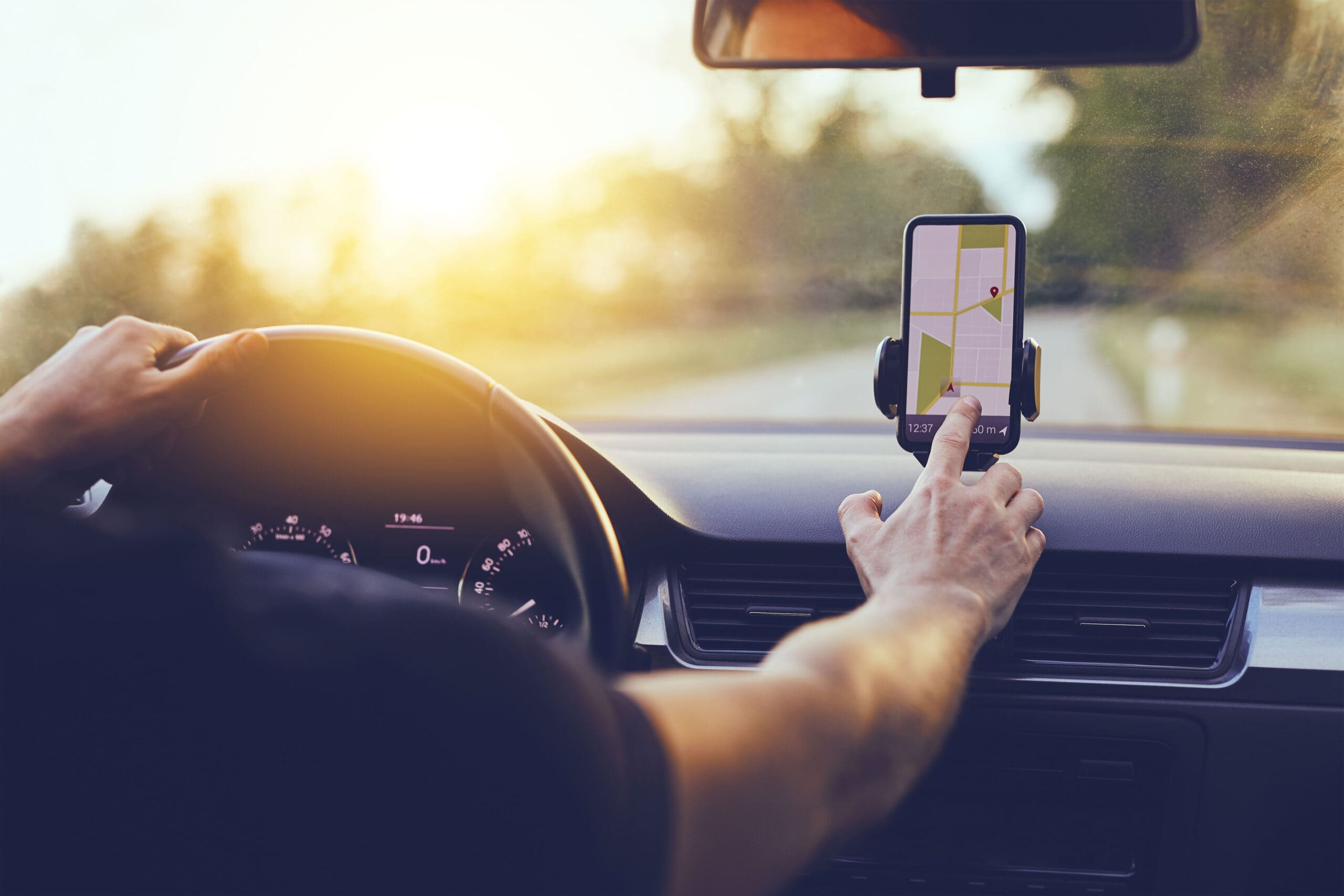 Operating GPS on a mobile device
