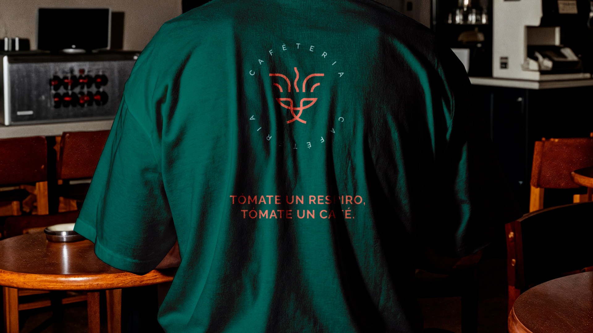 Trabajo de diseño gráfico y branding desarrollado por estudio creativo en Chile