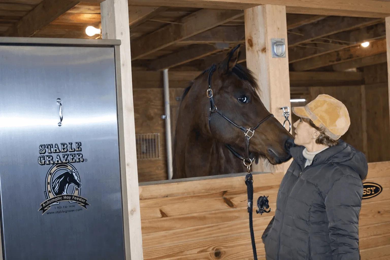 testimonial background image 1