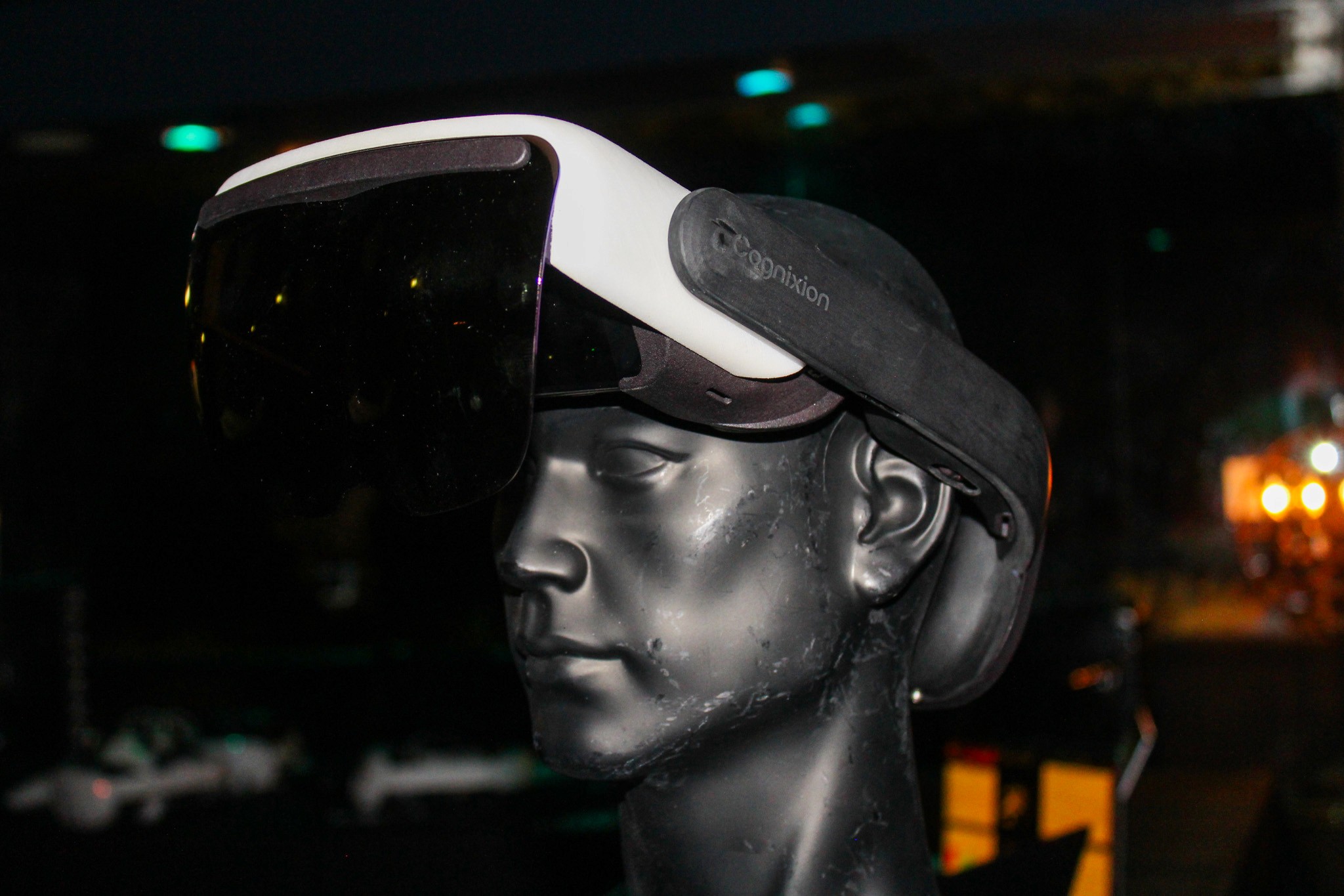 Golden 3d rendered shape