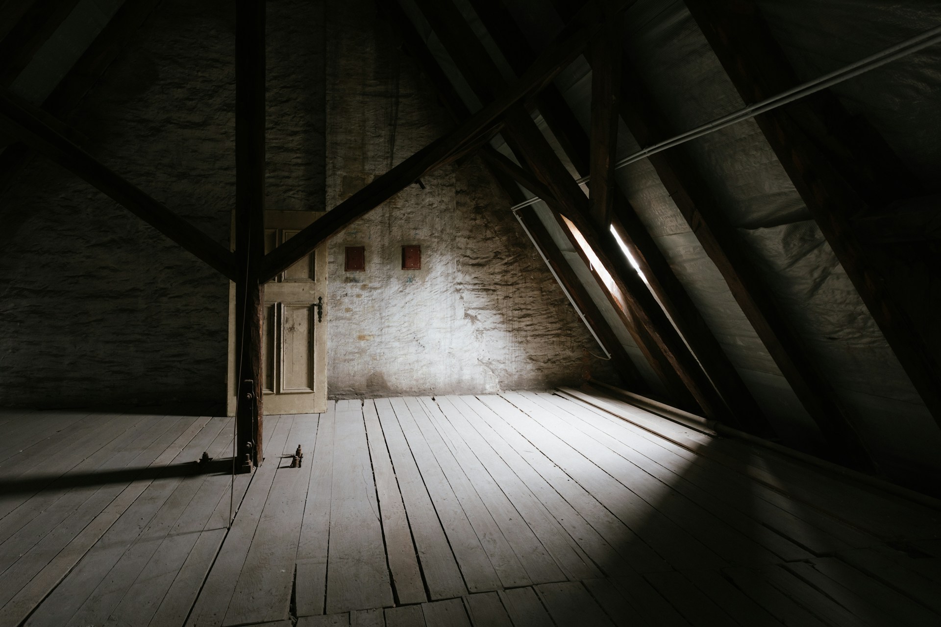 isolation dinan