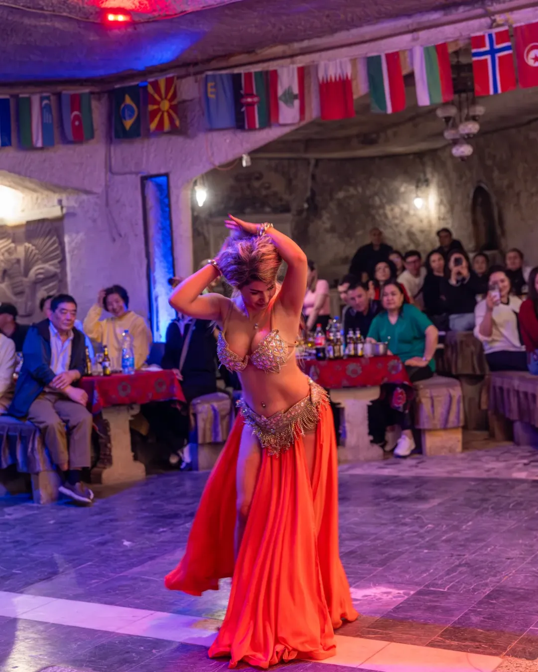 türk gecesi dansöz eğlencesi