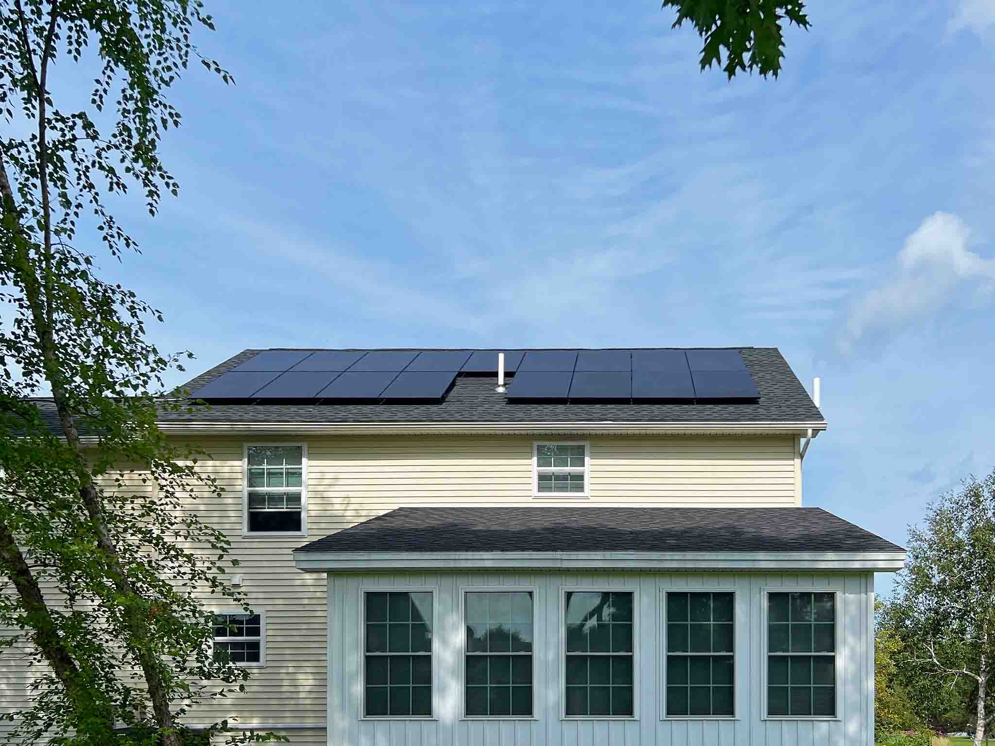 maine 7.6 kW solar array