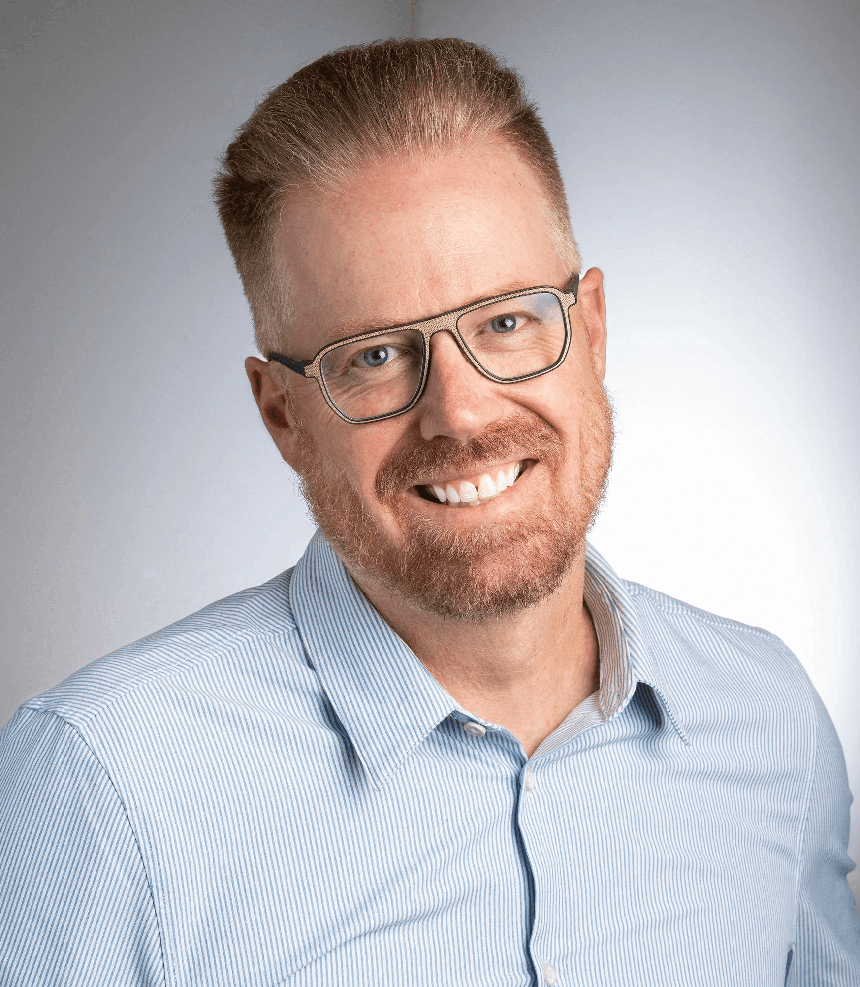 Dr. McGinley, Optix on Downer