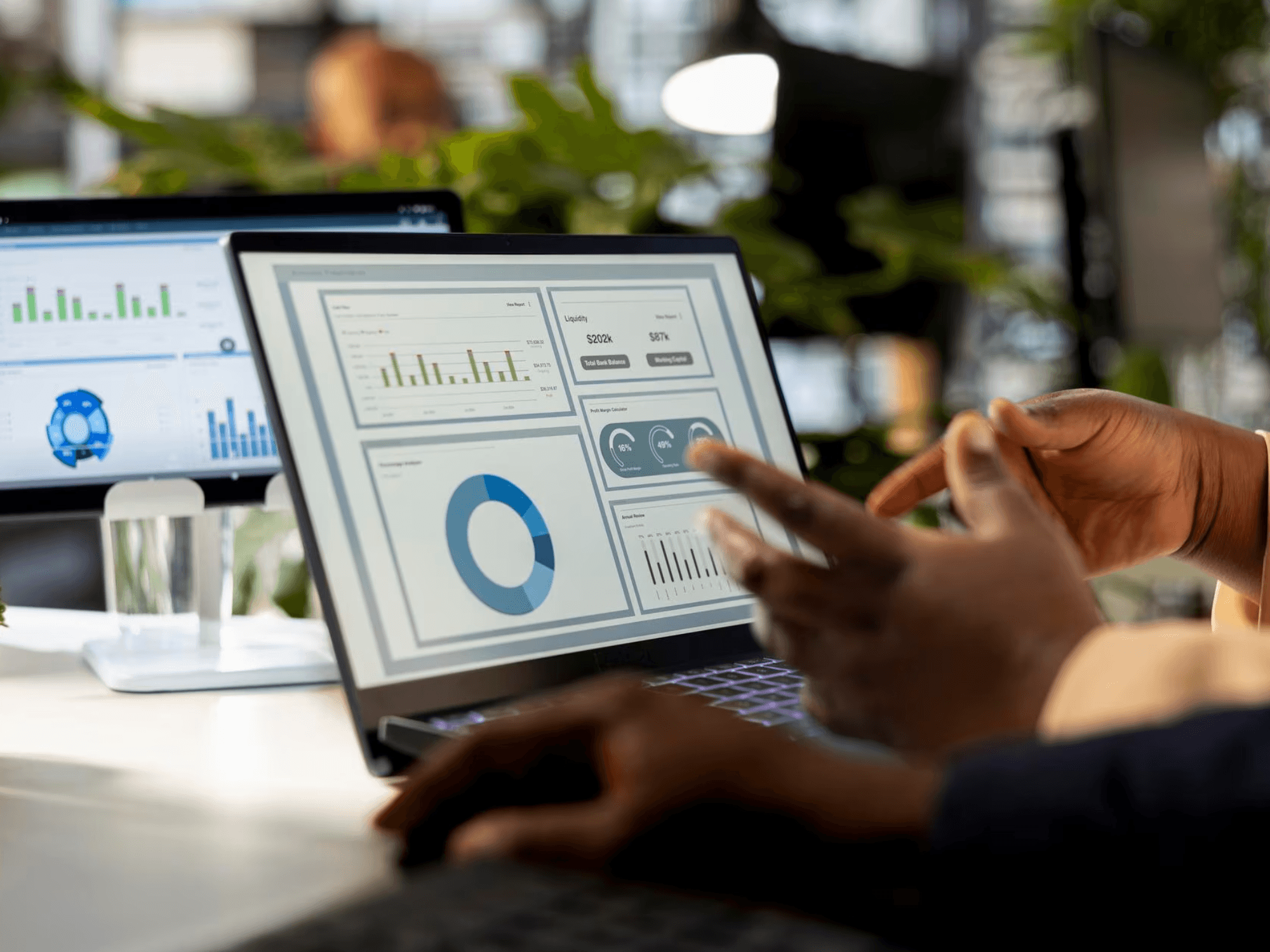 User contact card display