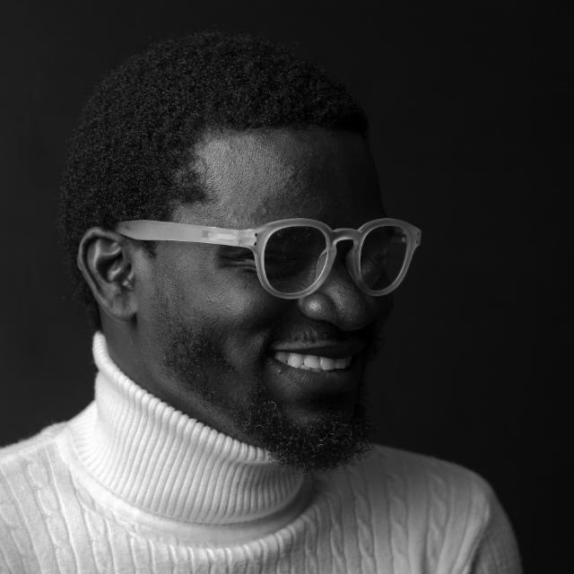 Card hello right memoji