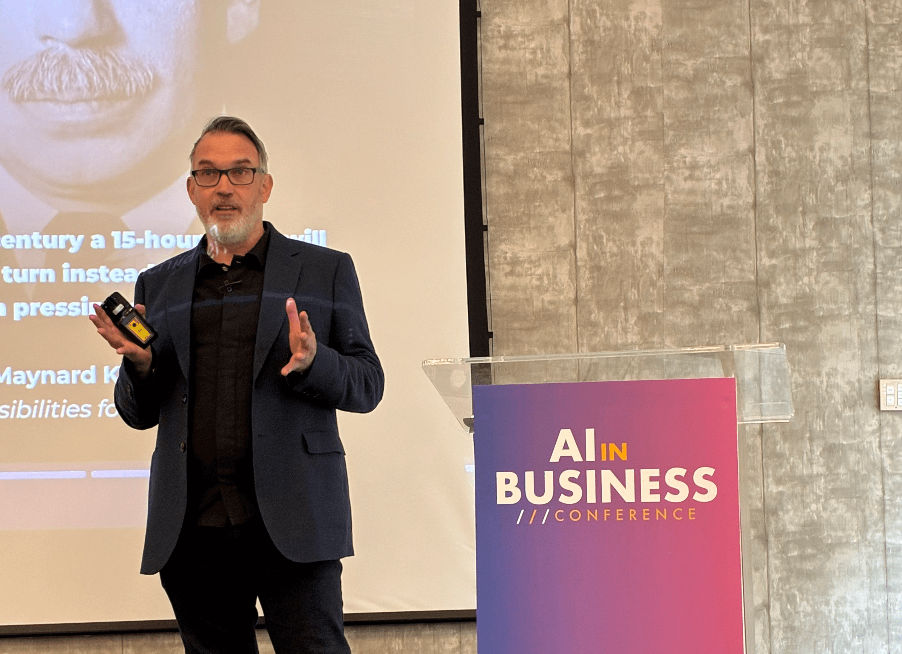 Mark Simpson Presenting