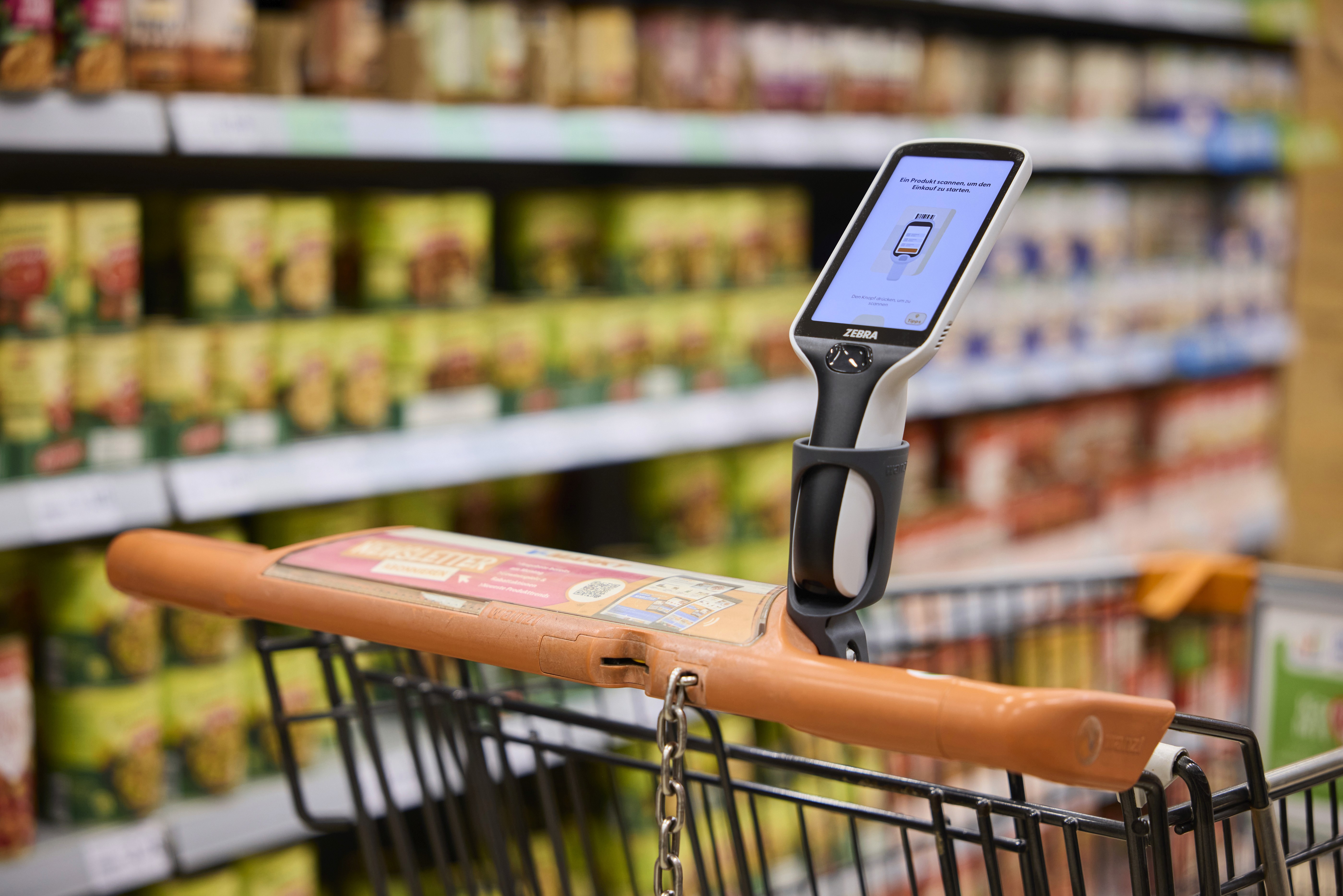 Zebra PS30 on the shopping cart at v-markt in munich - shopreme self-checkout on handheld scanners