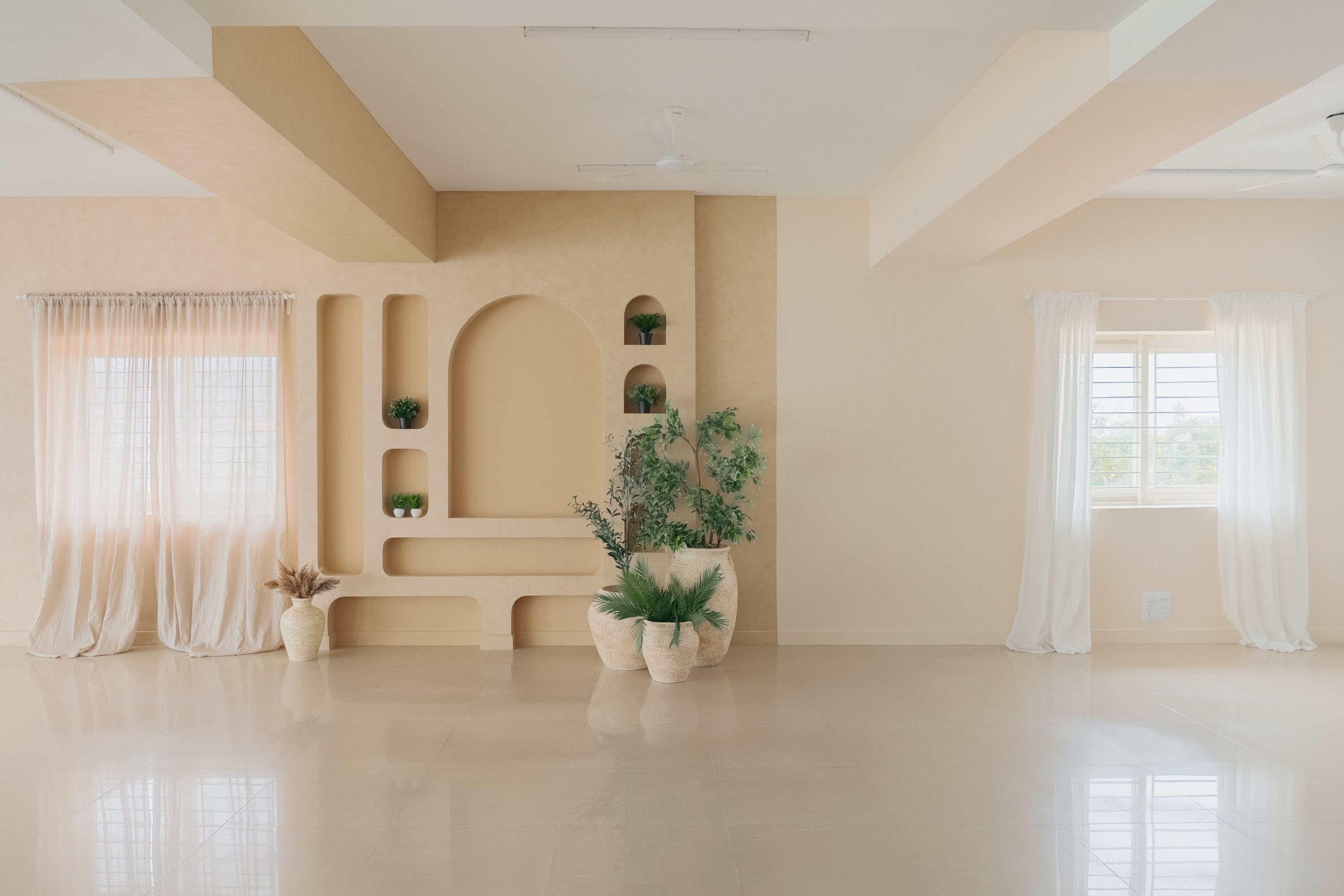 A photo of a group of models