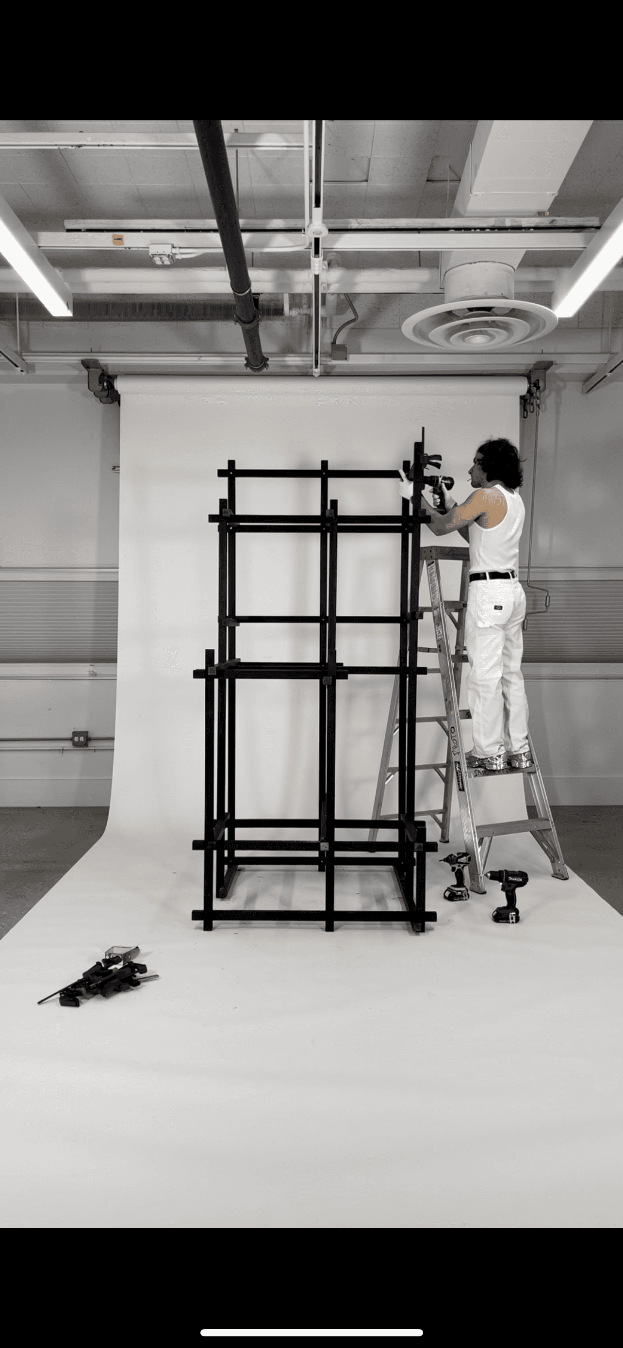 Celing Scraper Chair