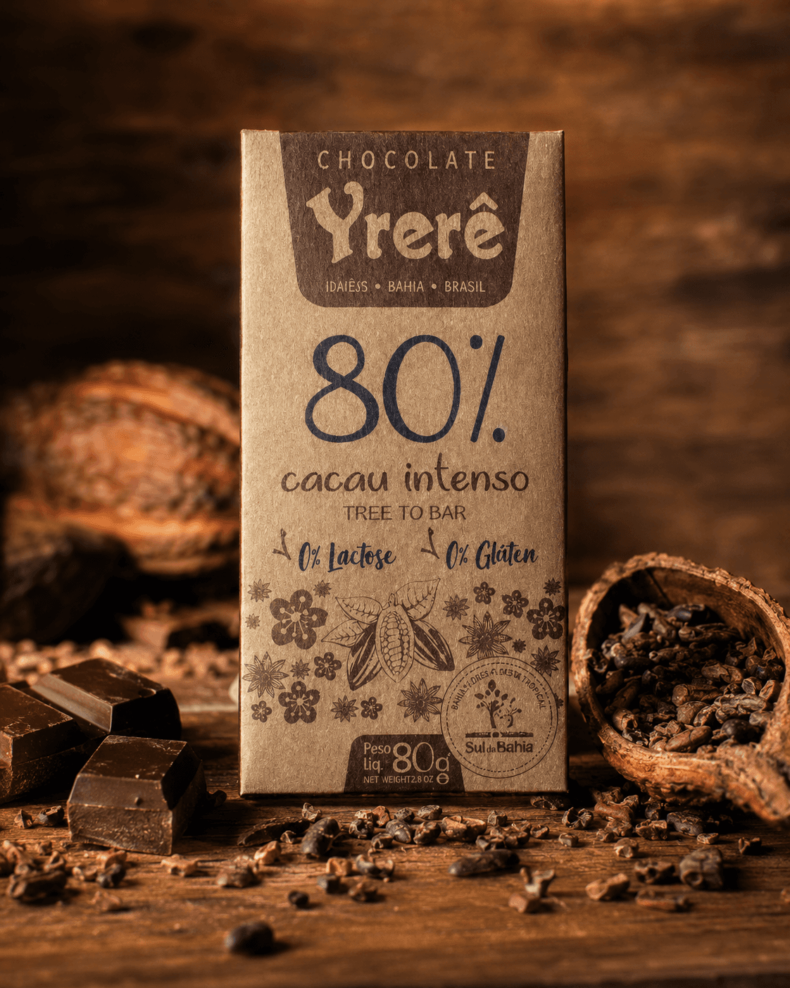 Representantes da Yrerê apresentam chocolates da marca