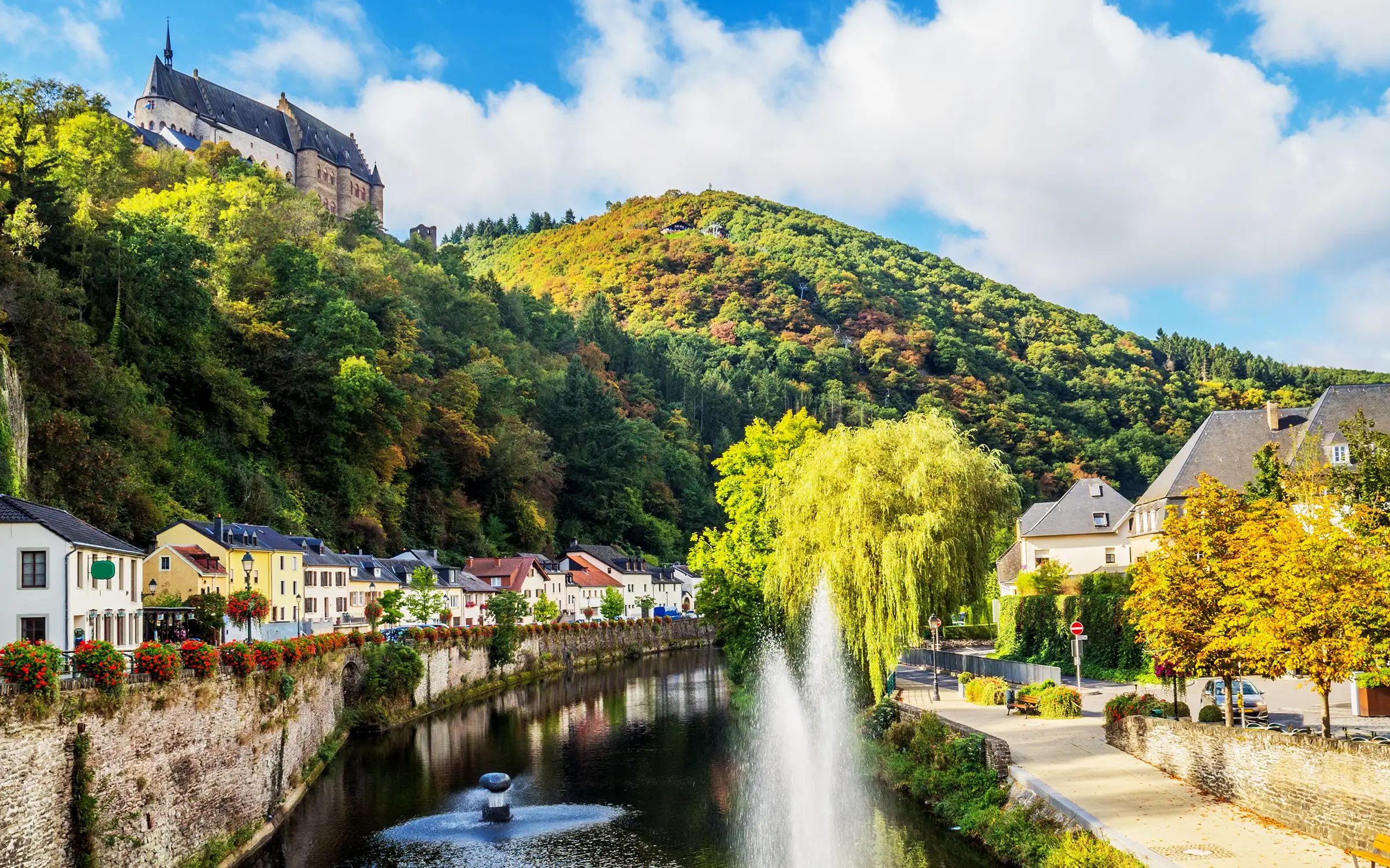 Vianden i Luxembourg - sykkeltur i 5 land på 6 dager | Expa Travel