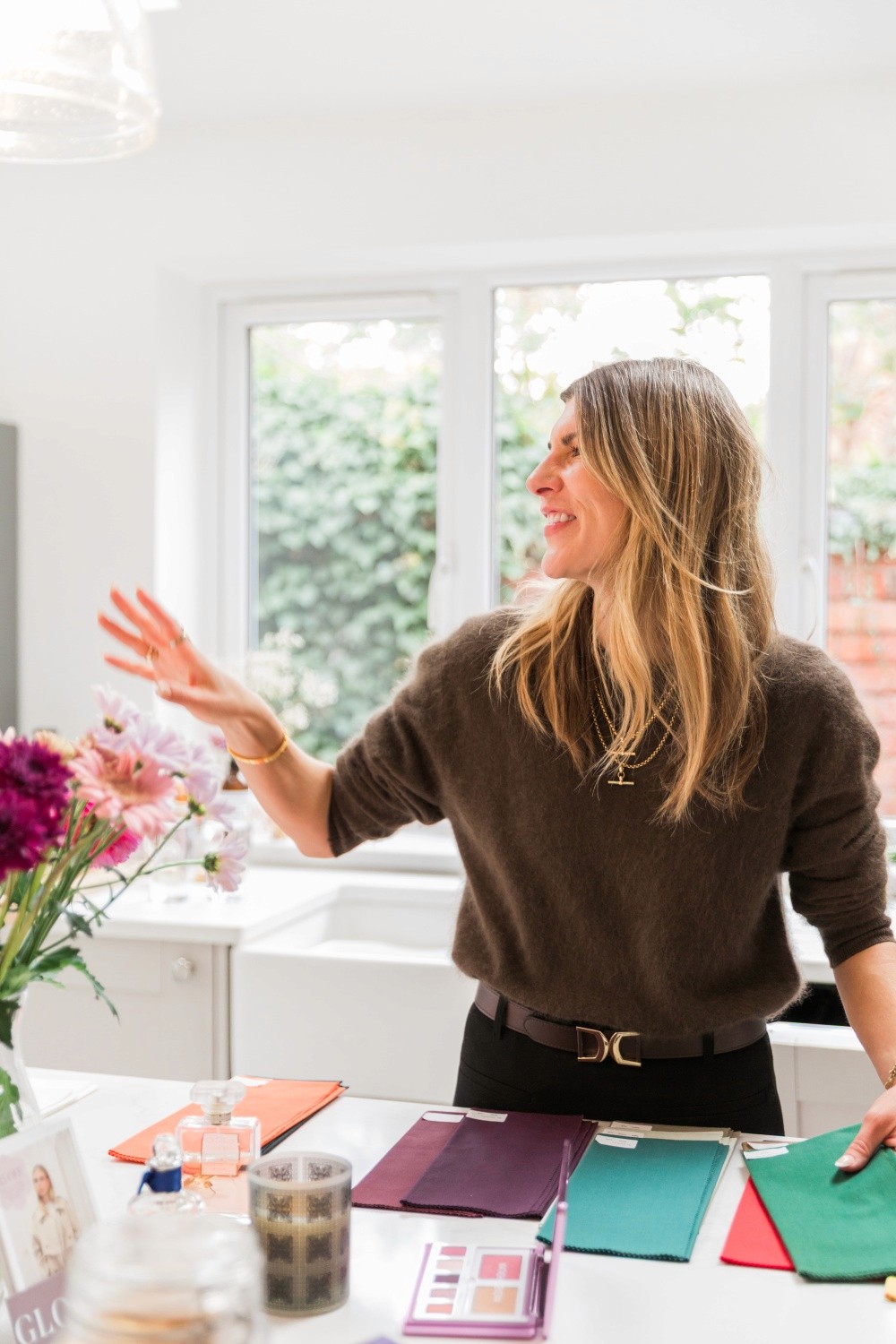 Lucy Walter teaching colour analysis theory