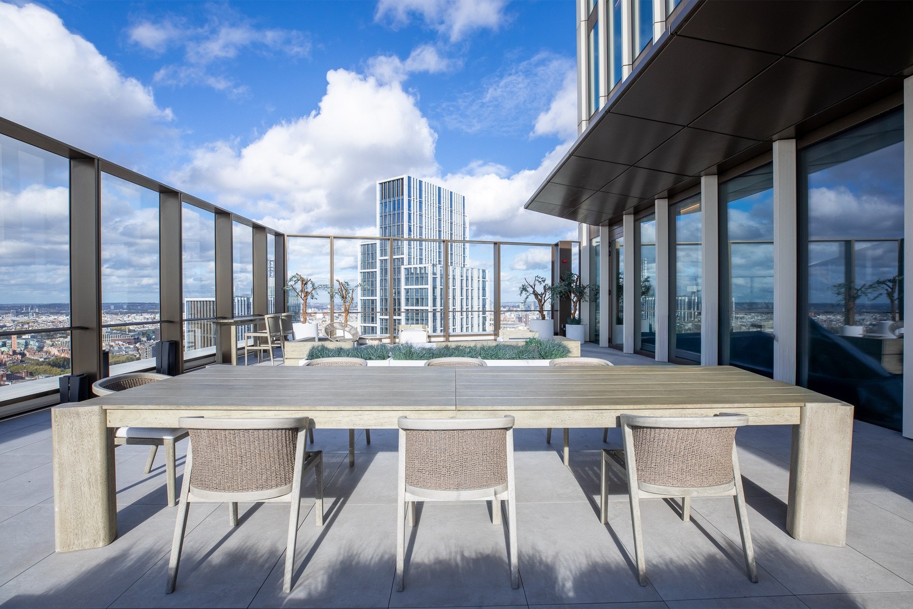 Thames City Penthouse