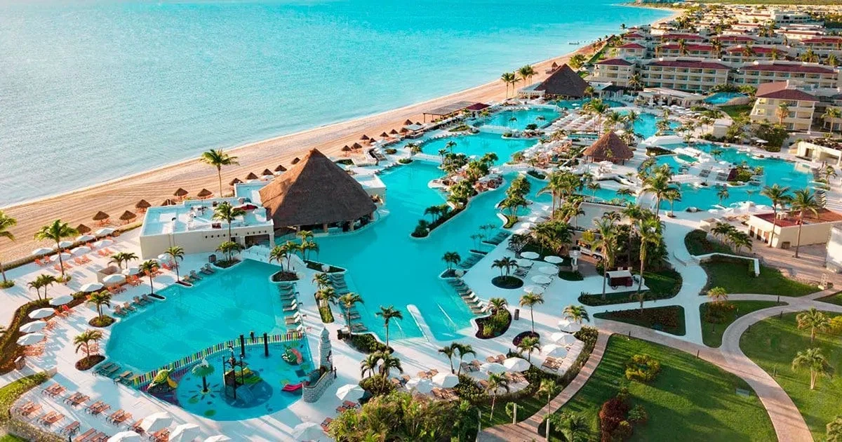 Tropical beach at a Cancún resort