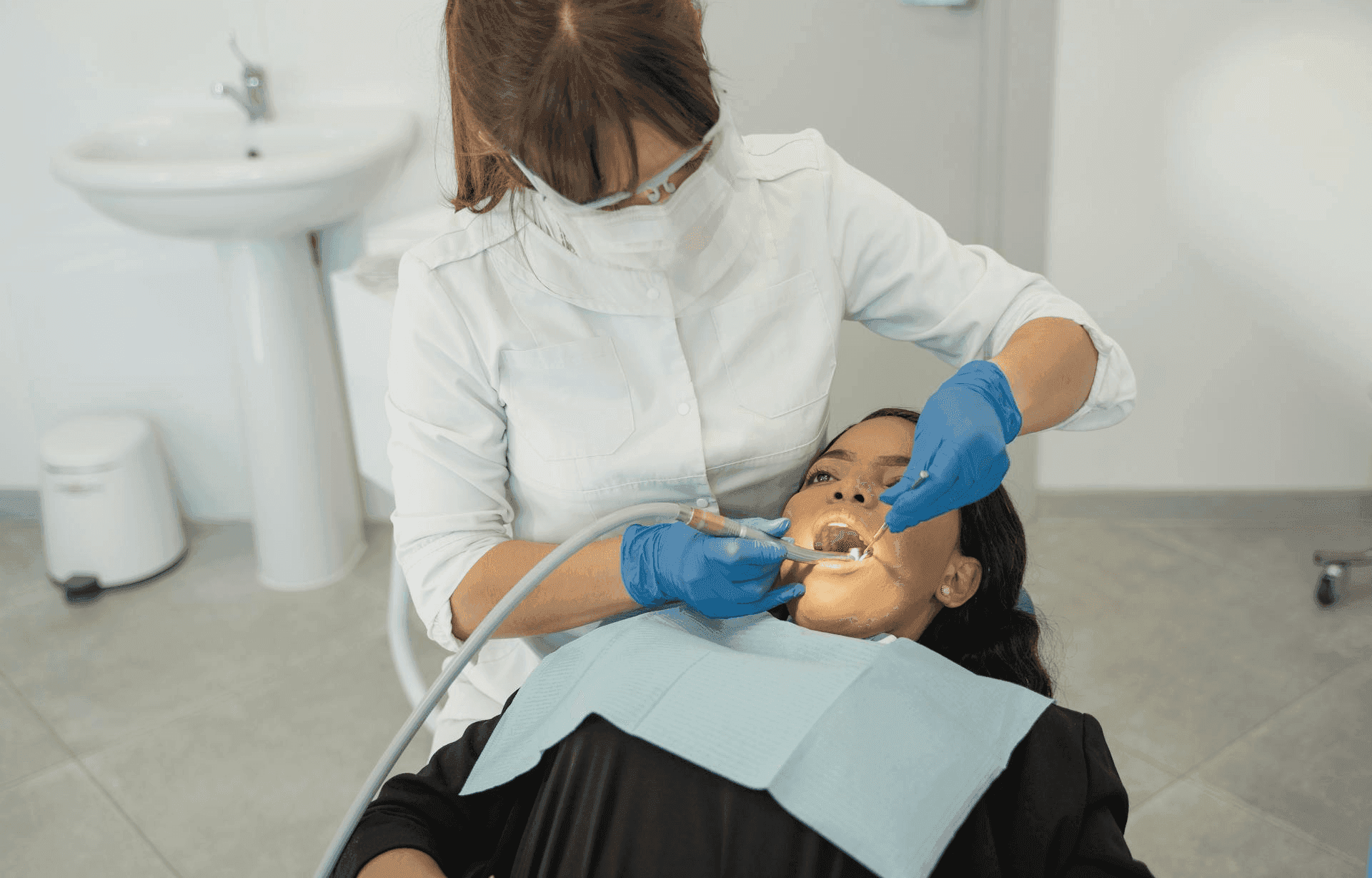 Teeth Cleaning in Abu Dhabi at Bella Medical Centre 