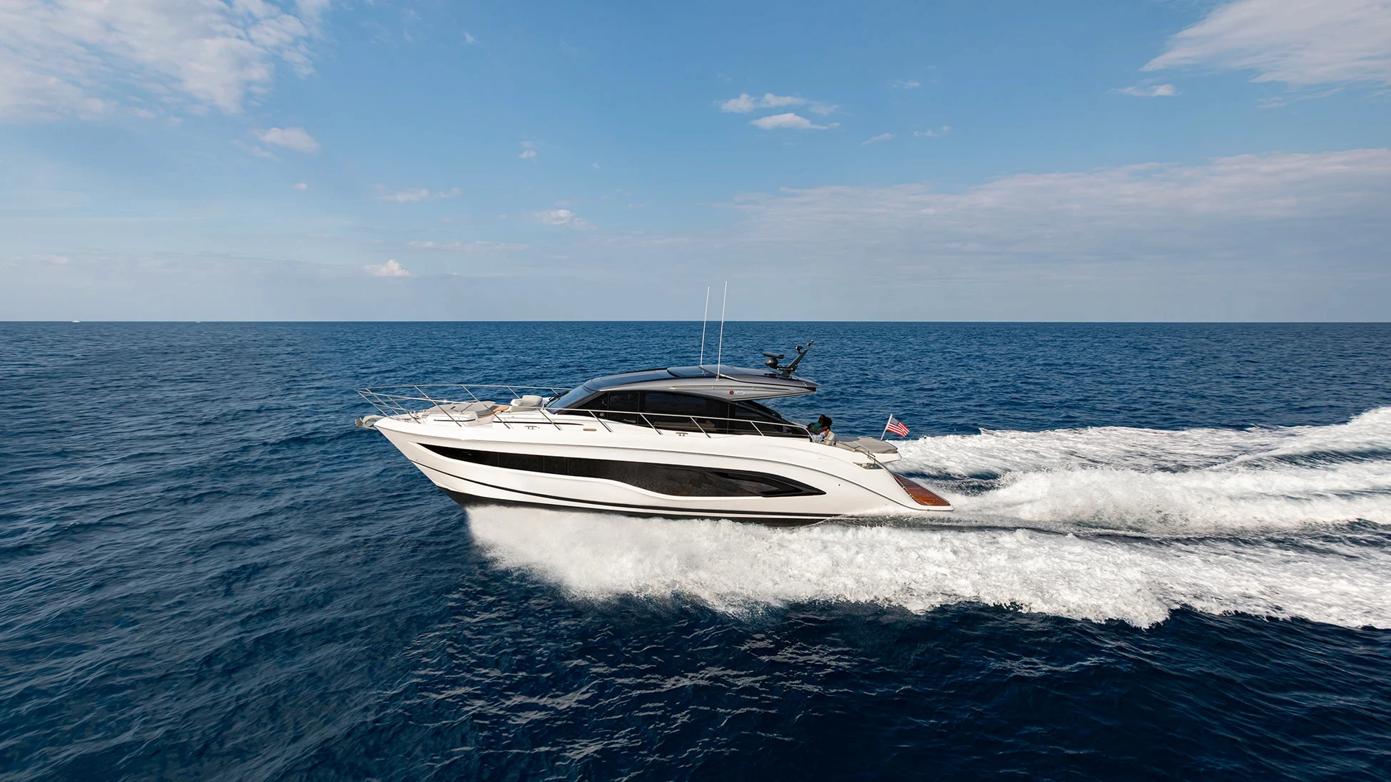 Profile view of the Princess V55