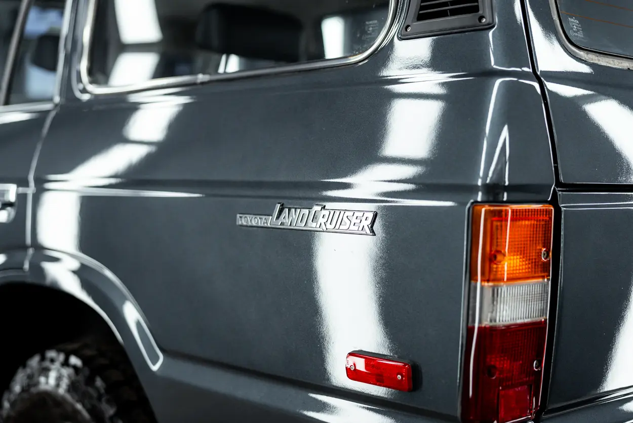 1989 Toyota Land Cruiser FJ62 photo 28