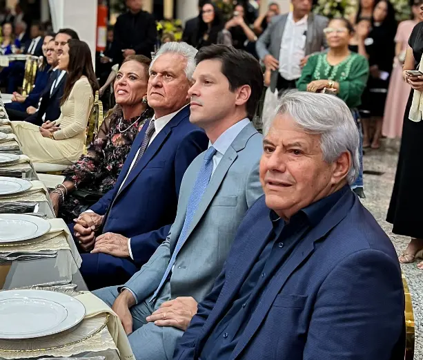 Luiz do Carmo ao lado de Daniel Vilela e Caiado 