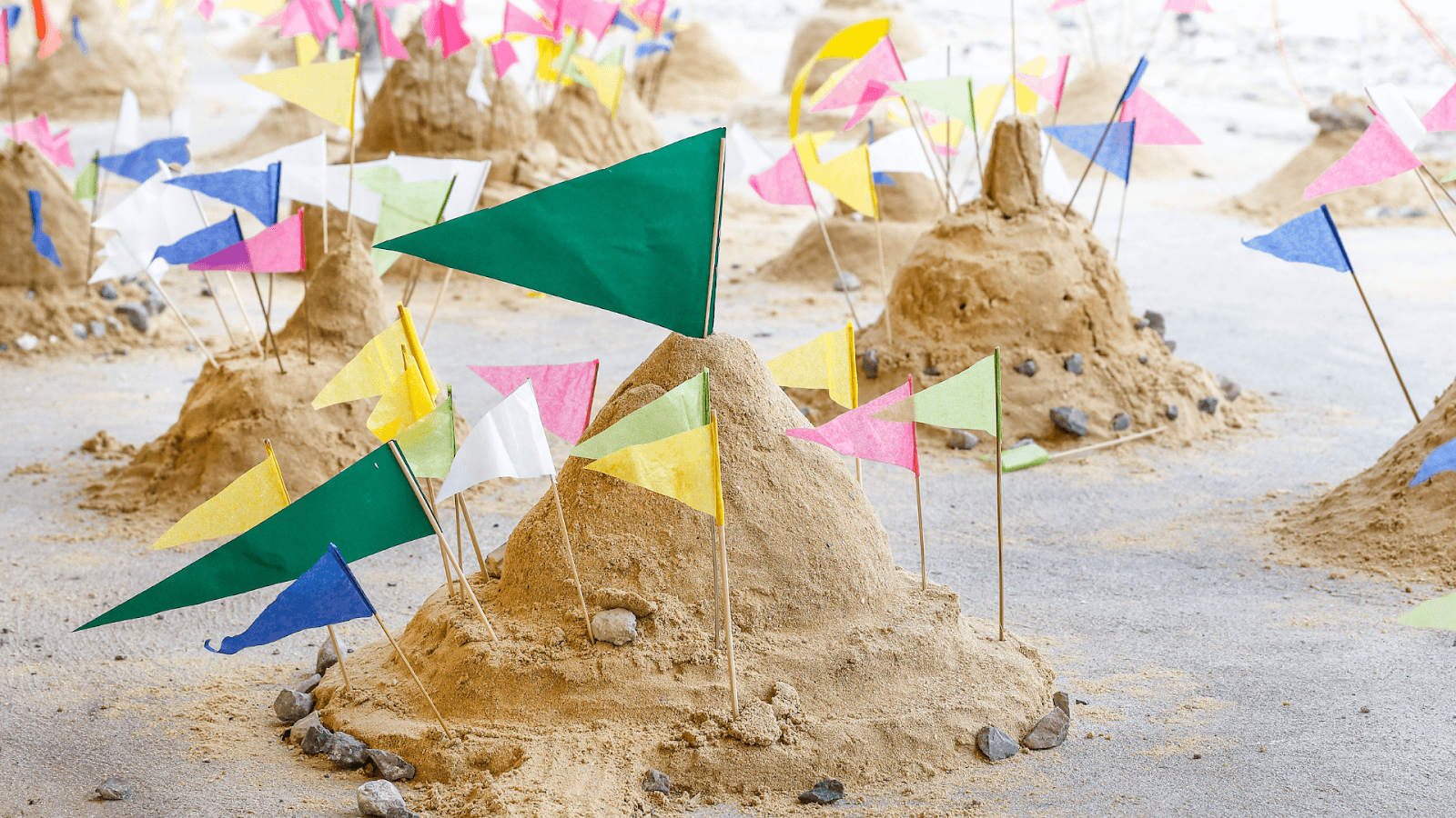 Building Sand Pagodas (Chedi Sai)
