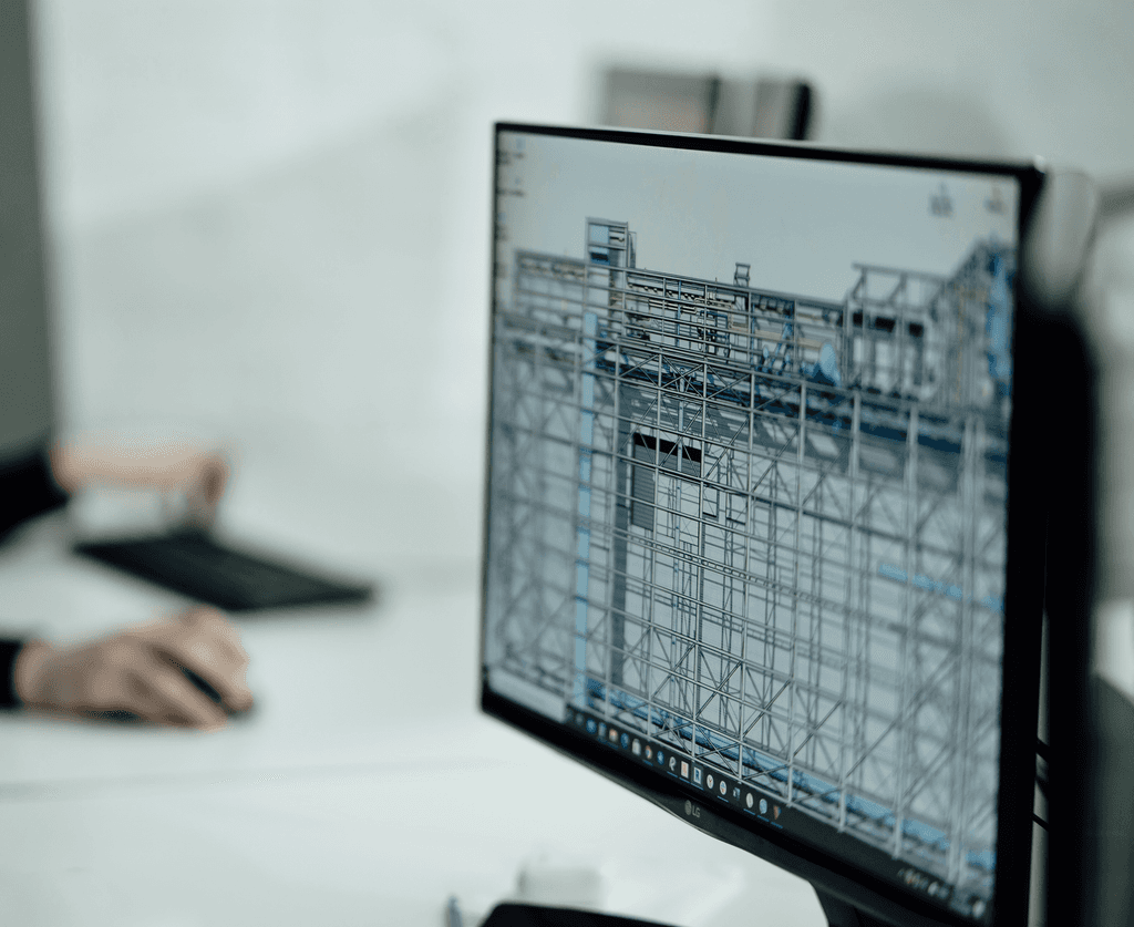 image d'un ordinateru d'architecte ouvert sur ArchiCad et Rihno 3D