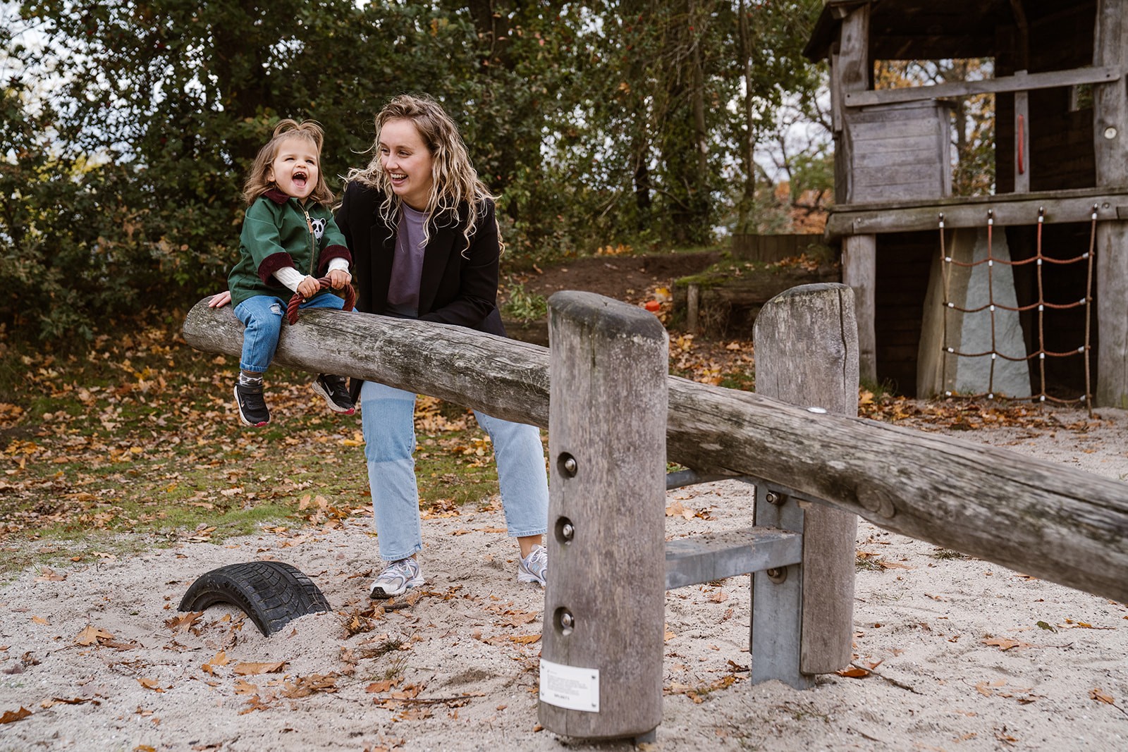 Looking for a reliable babysitter in Maastricht?