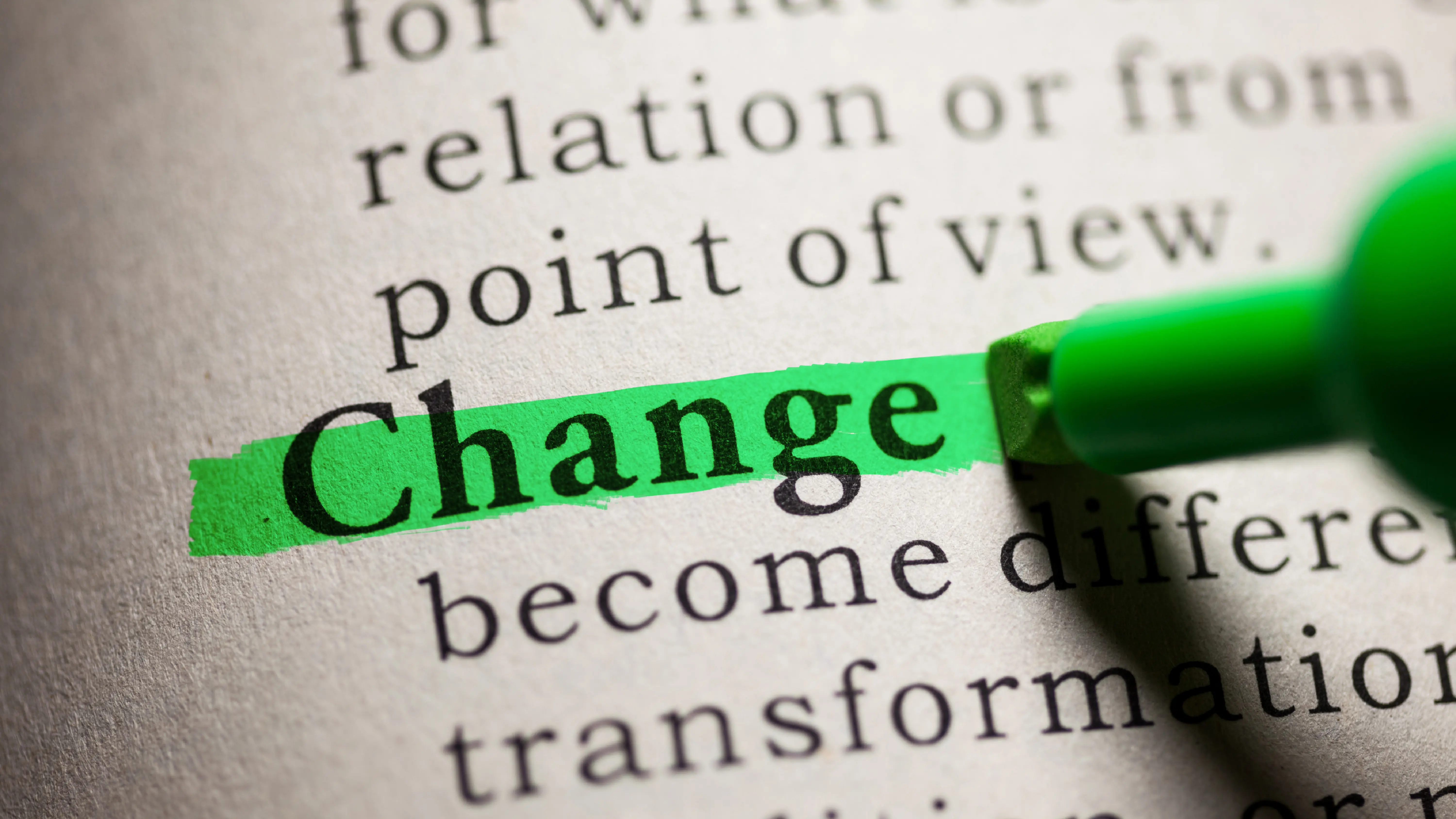 Tableau avec une flêche représentant un changement de profession