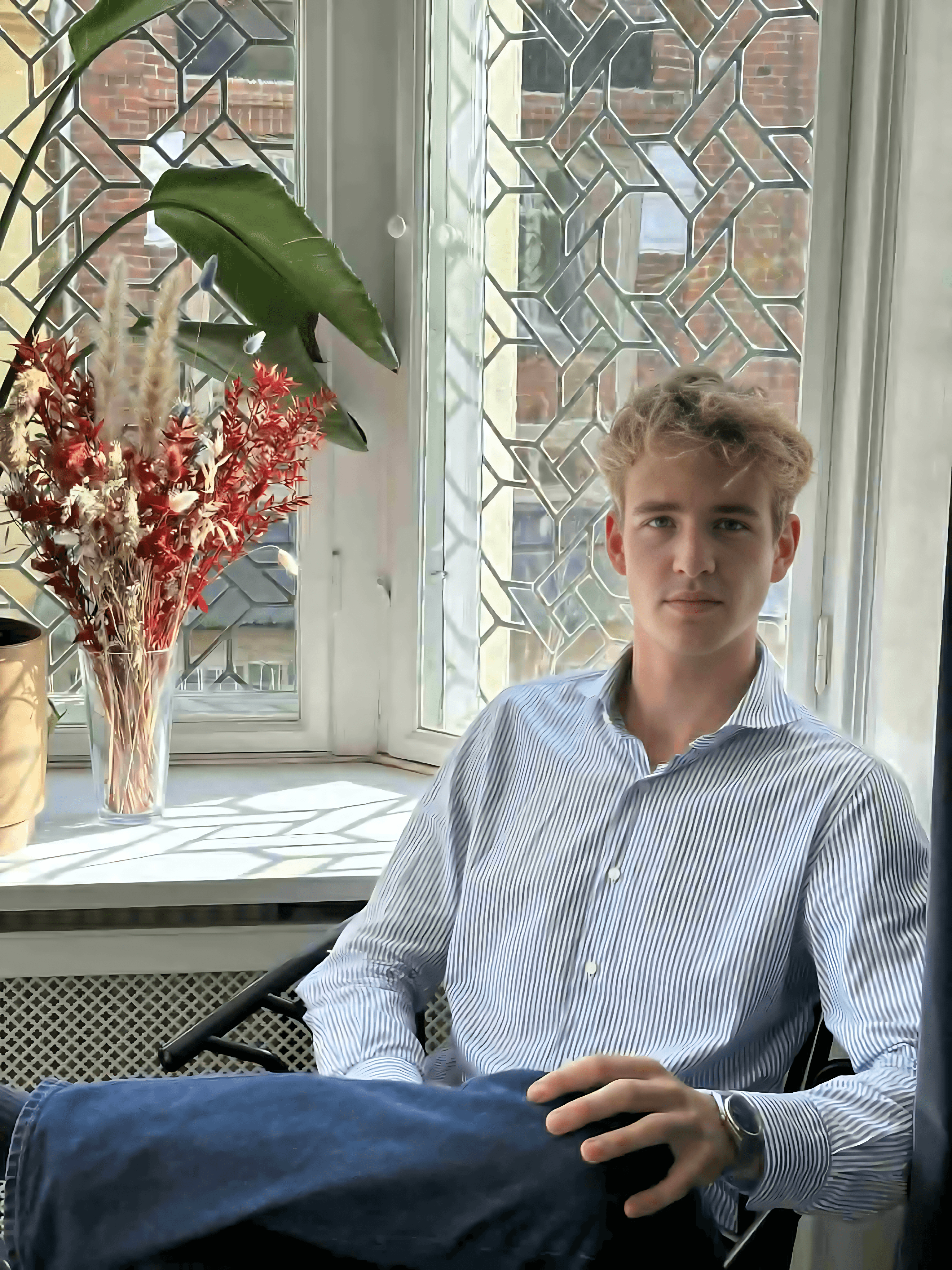 Lauritz Jelsdahl fra digitalt bureau i København, specialiseret i hjemmesider, SEO og online annoncering for håndværkere som elektrikere og VVS’ere i hele Danmark.