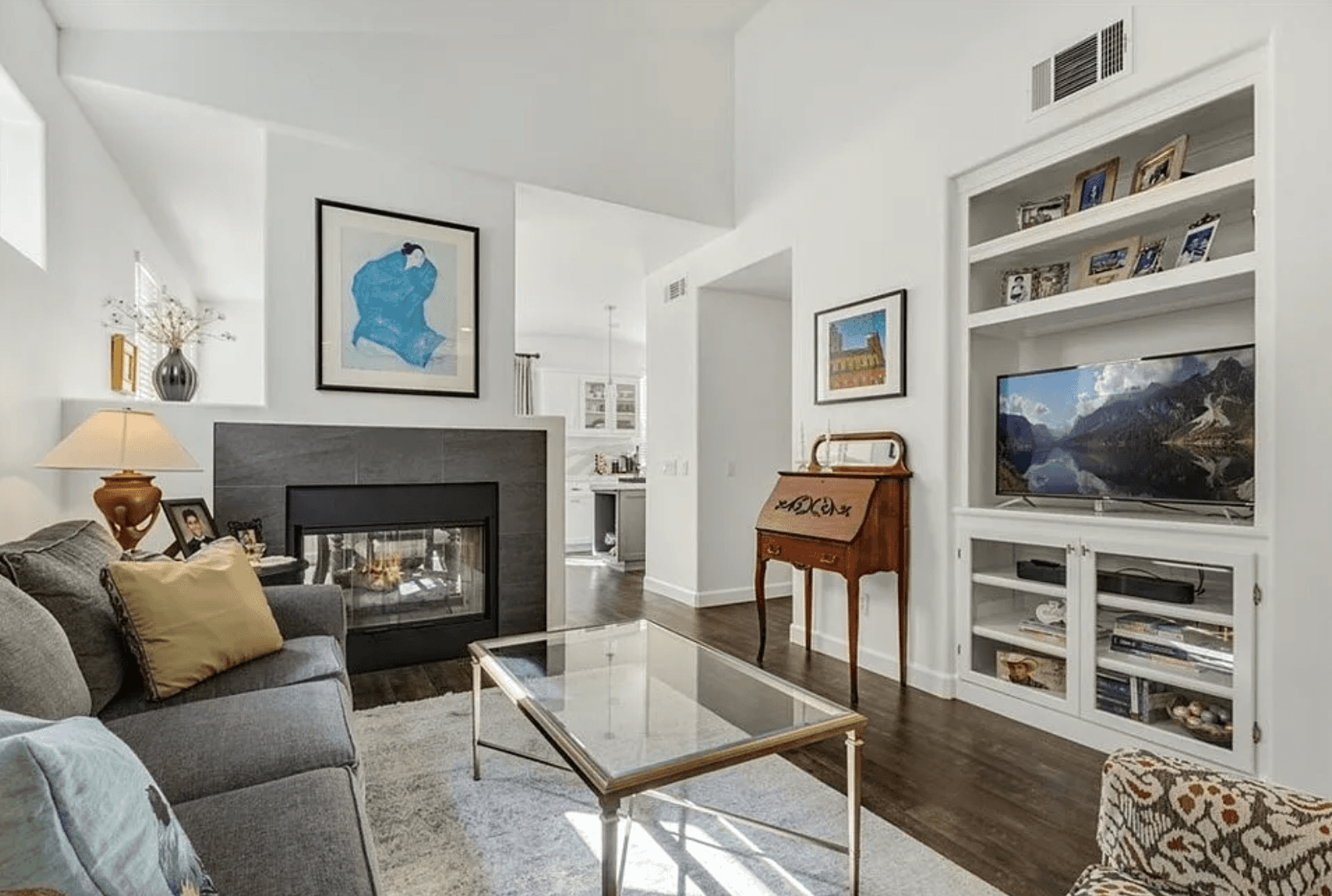 Property on TUSCANA CT MOORPARK 