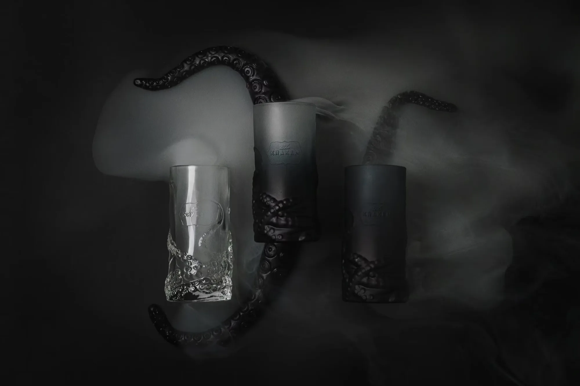 Kraken / Fresh.iD — project image 06 by Roman Olinchuk. 香港攝影、創意影像及視覺敘事作品。