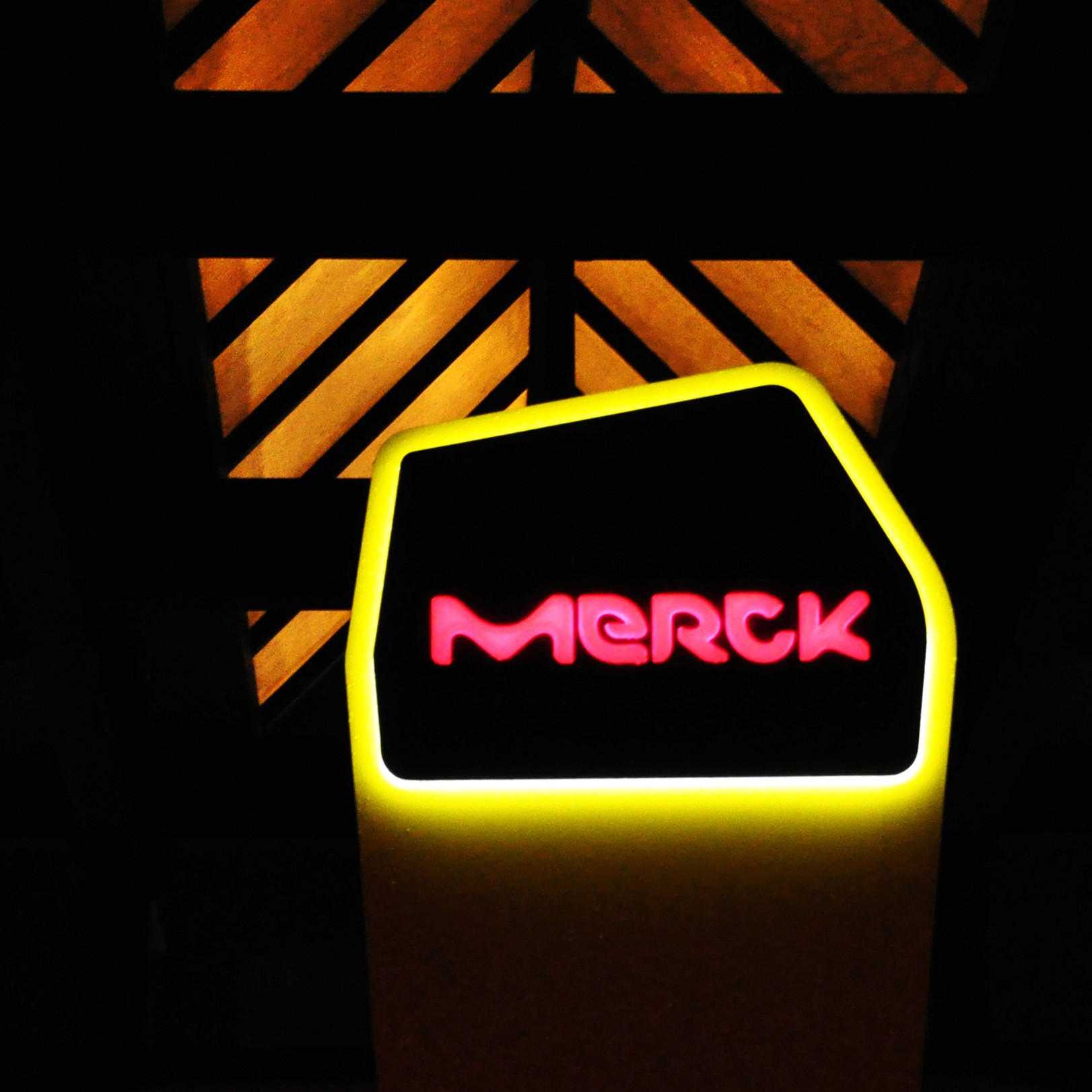 illuminated signage element