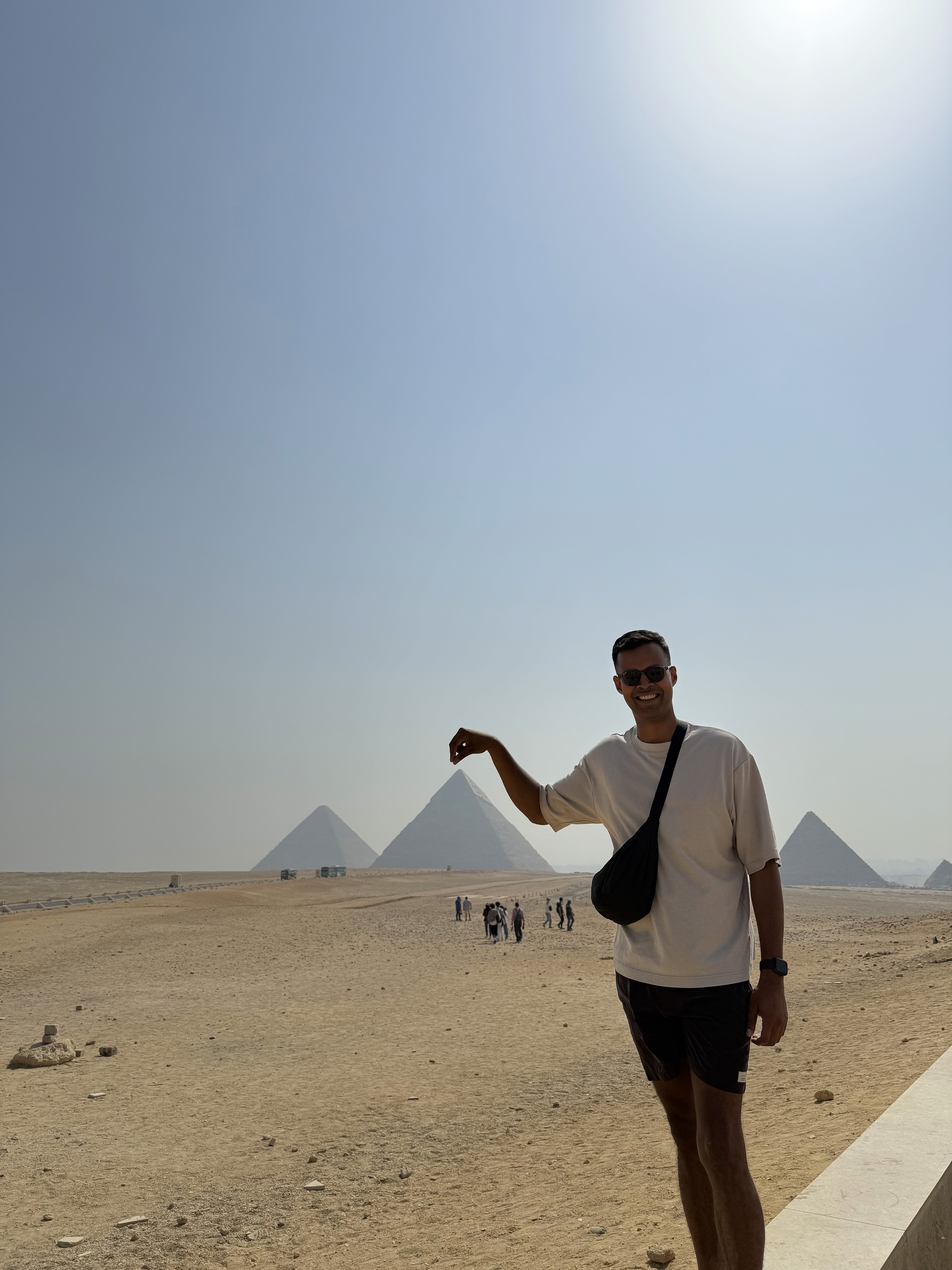 Niraj De Silva at the Pyramids of Giza