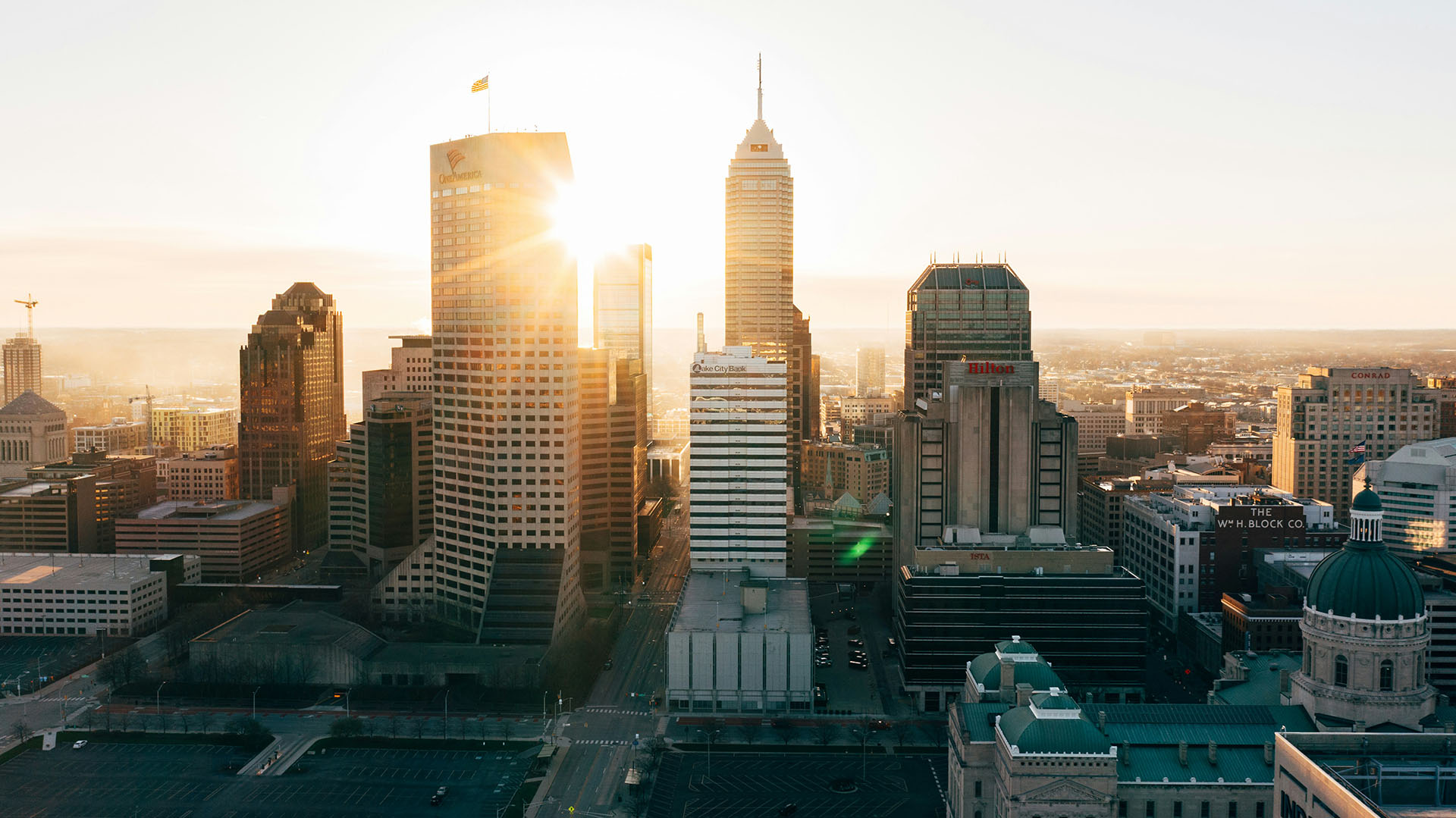 Photo of Indianapolist skyline at sunset