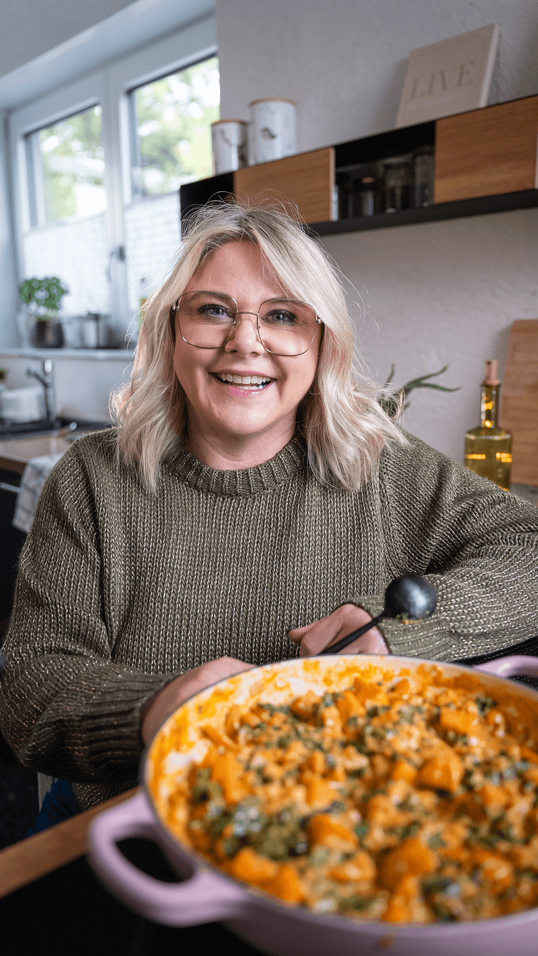 Portrait von Bettina